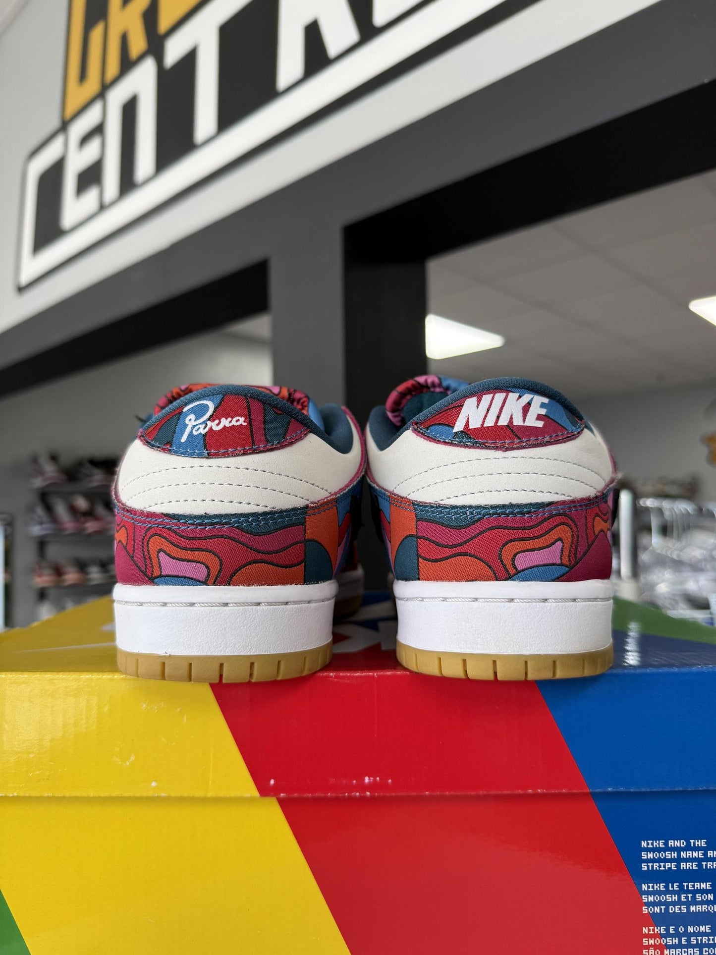 Nike SB Dunk Low "Parra" Used Size 9.5