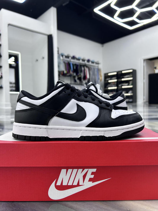 Nike Dunk Low "Panda" Used Size 6.5Y/8W