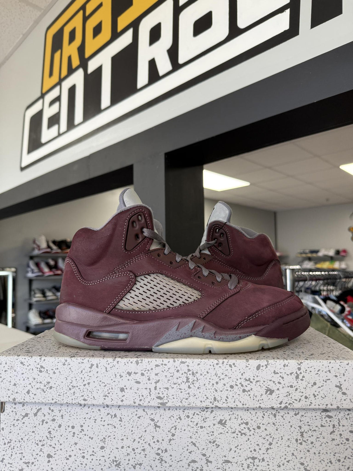 Jordan 5 "Burgundy" Used Size 9