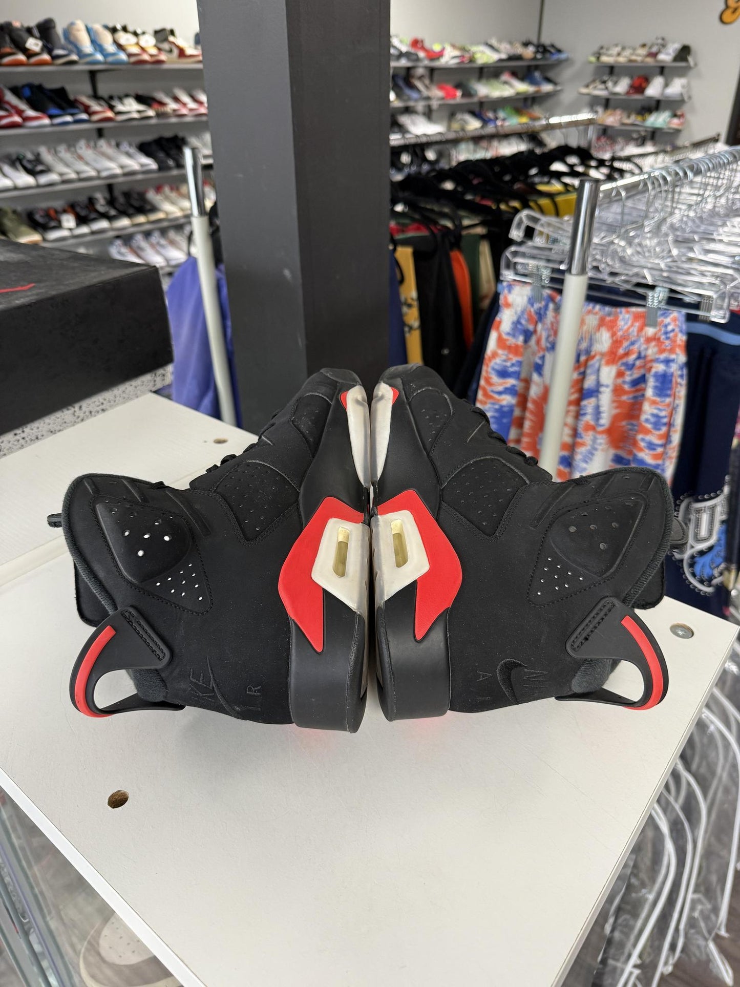 Jordan 6 "Infrared" Used Size 12