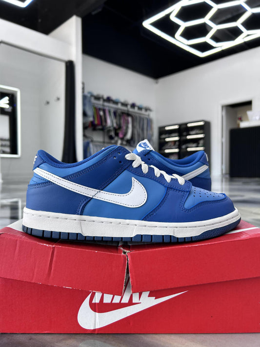 Nike Dunk Low "Marina Blue" Used Size 7Y/8.5W