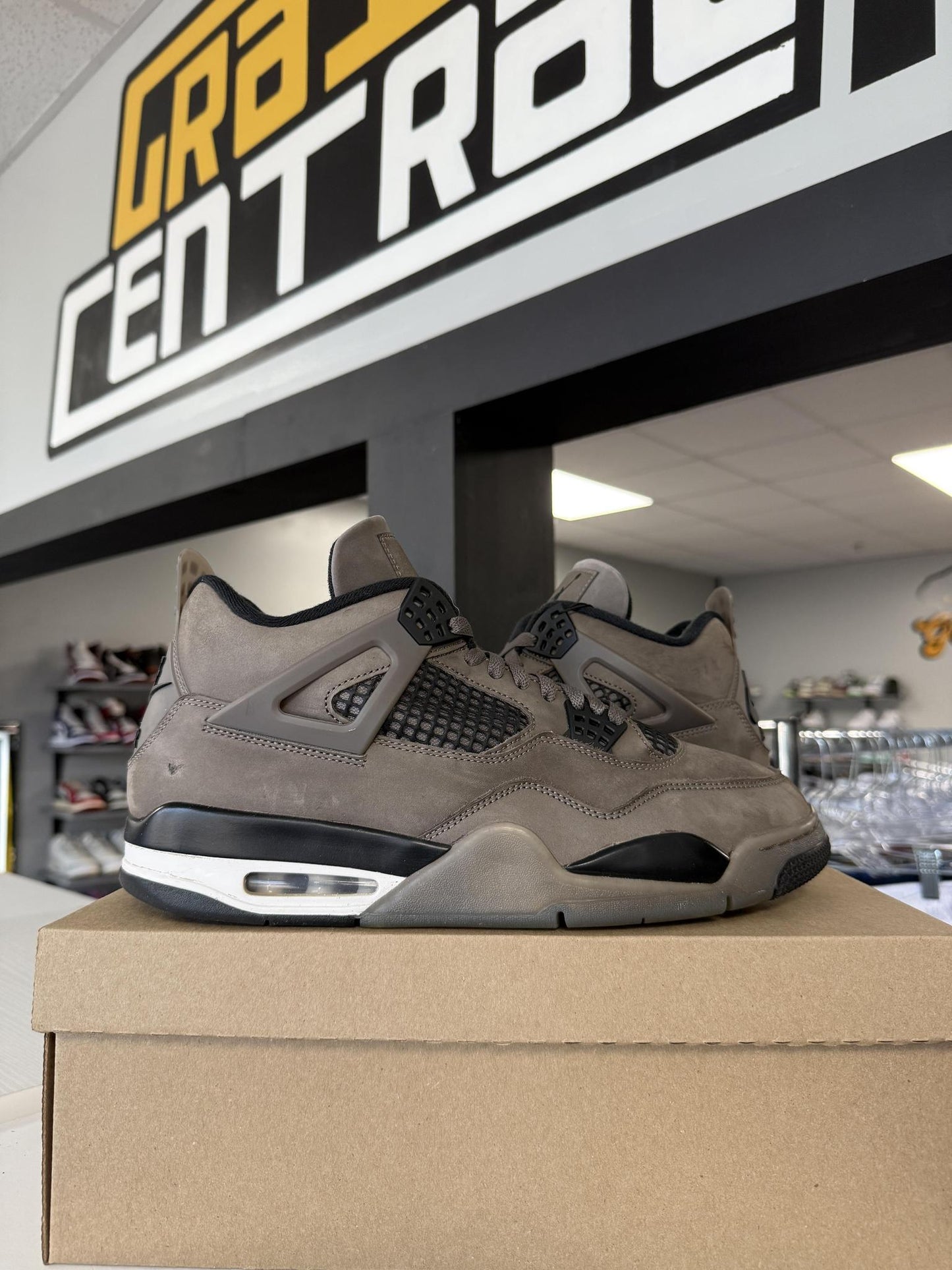 Jordan 4 "Cave Stone" Used Size 12