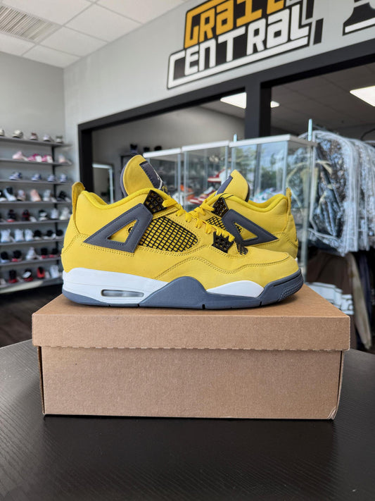 Jordan 4 "Lightning" Used Size 12