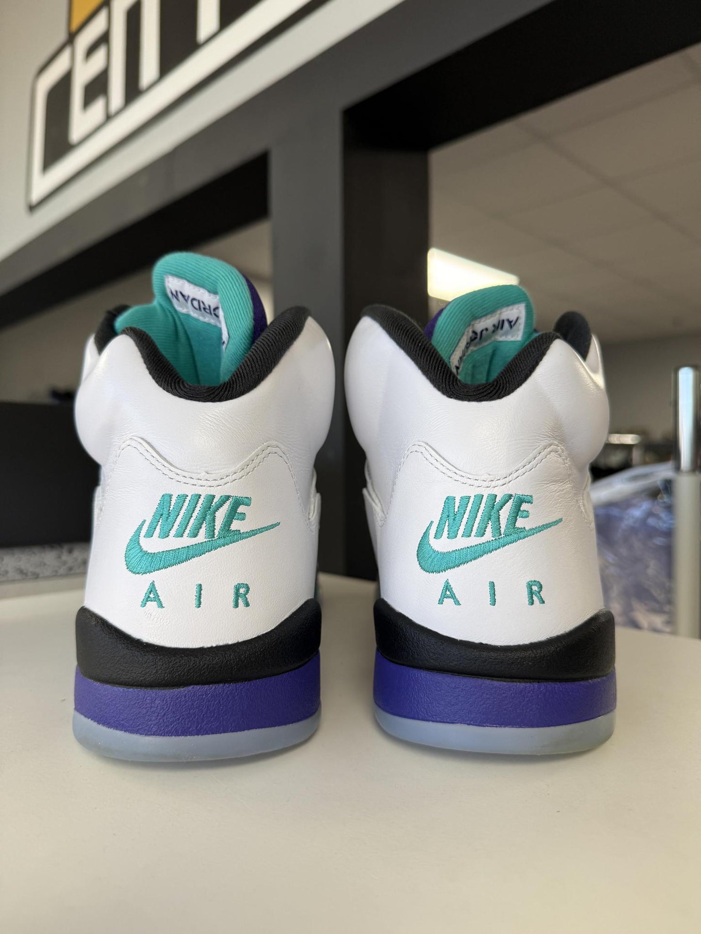 Jordan 5 "Grape" Used Size 12