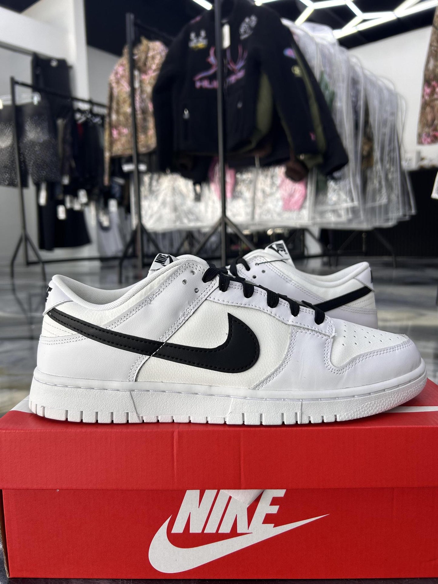Nike Dunk Low "Reverse Panda" Used Size 11.5