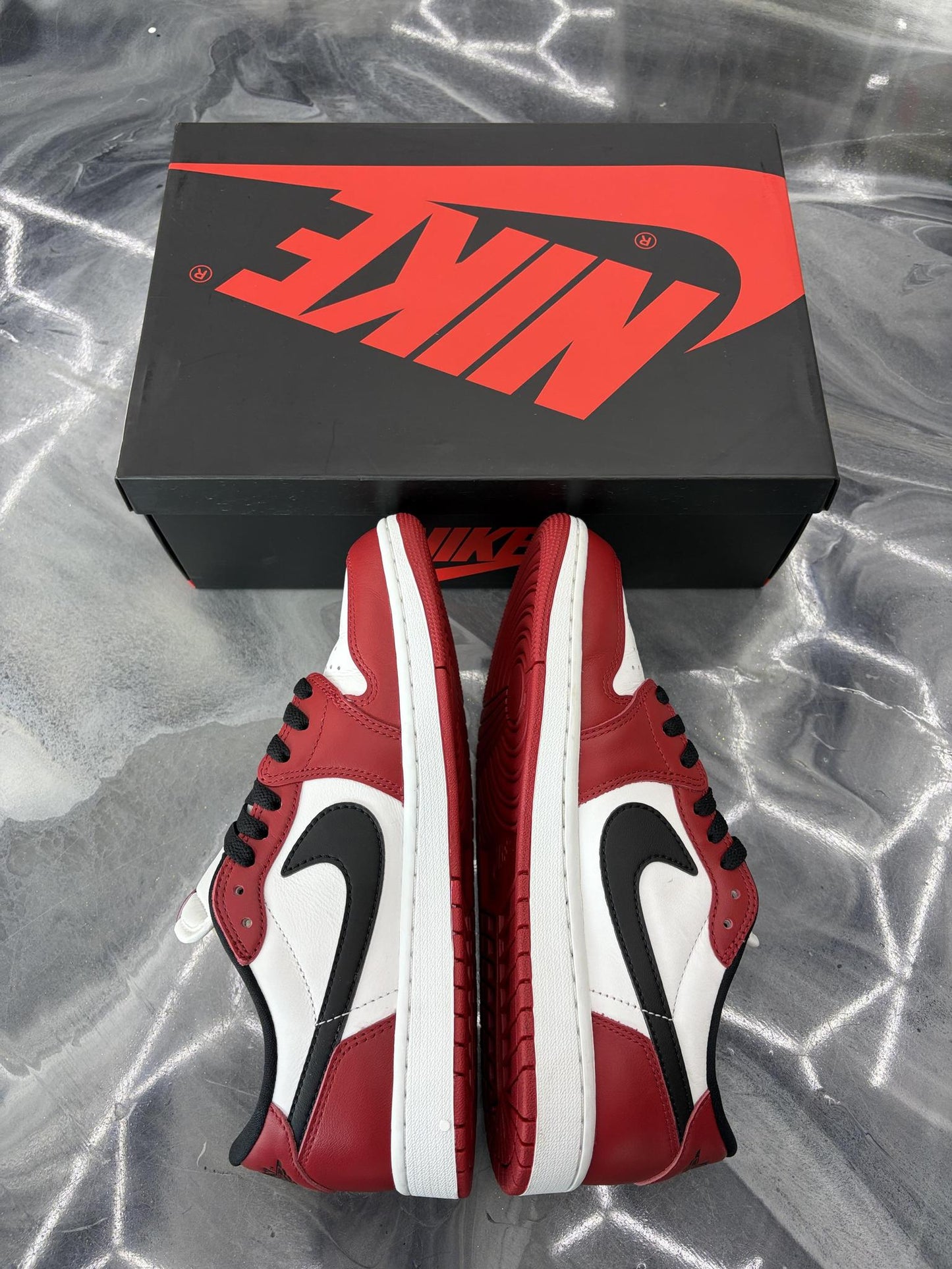 Jordan 1 Low "Chicago" Used Size 9