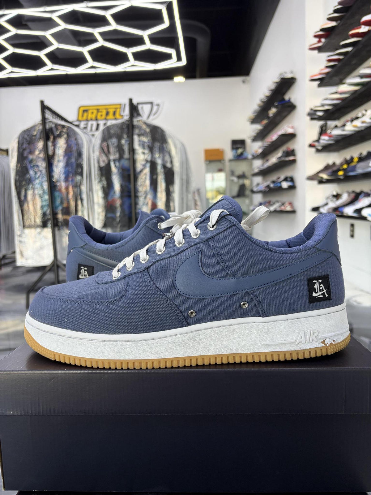 Nike Air Force 1 Low "West Coast" Used Size 14