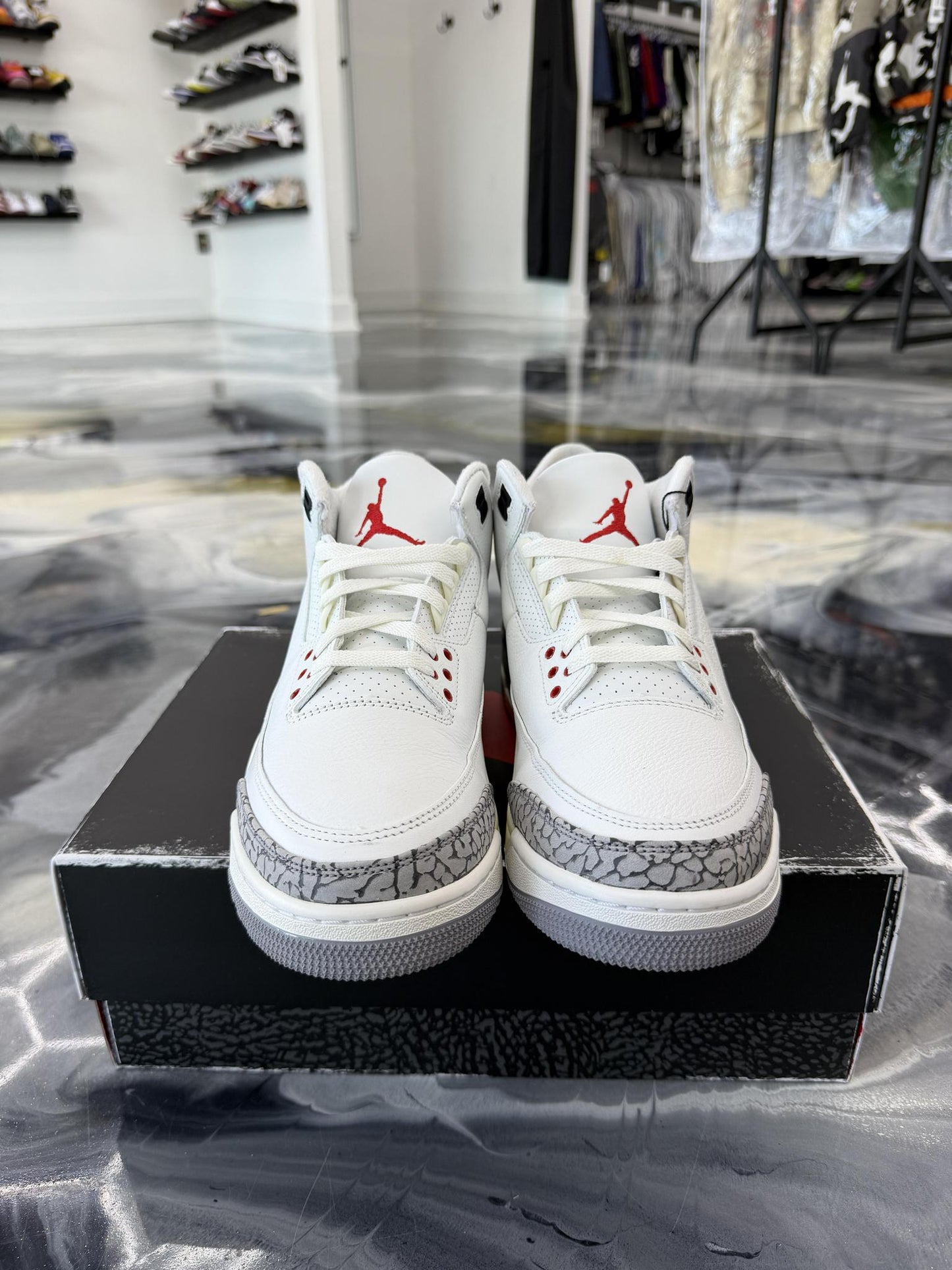 Jordan 3 "Reimagined" Used Size 9.5
