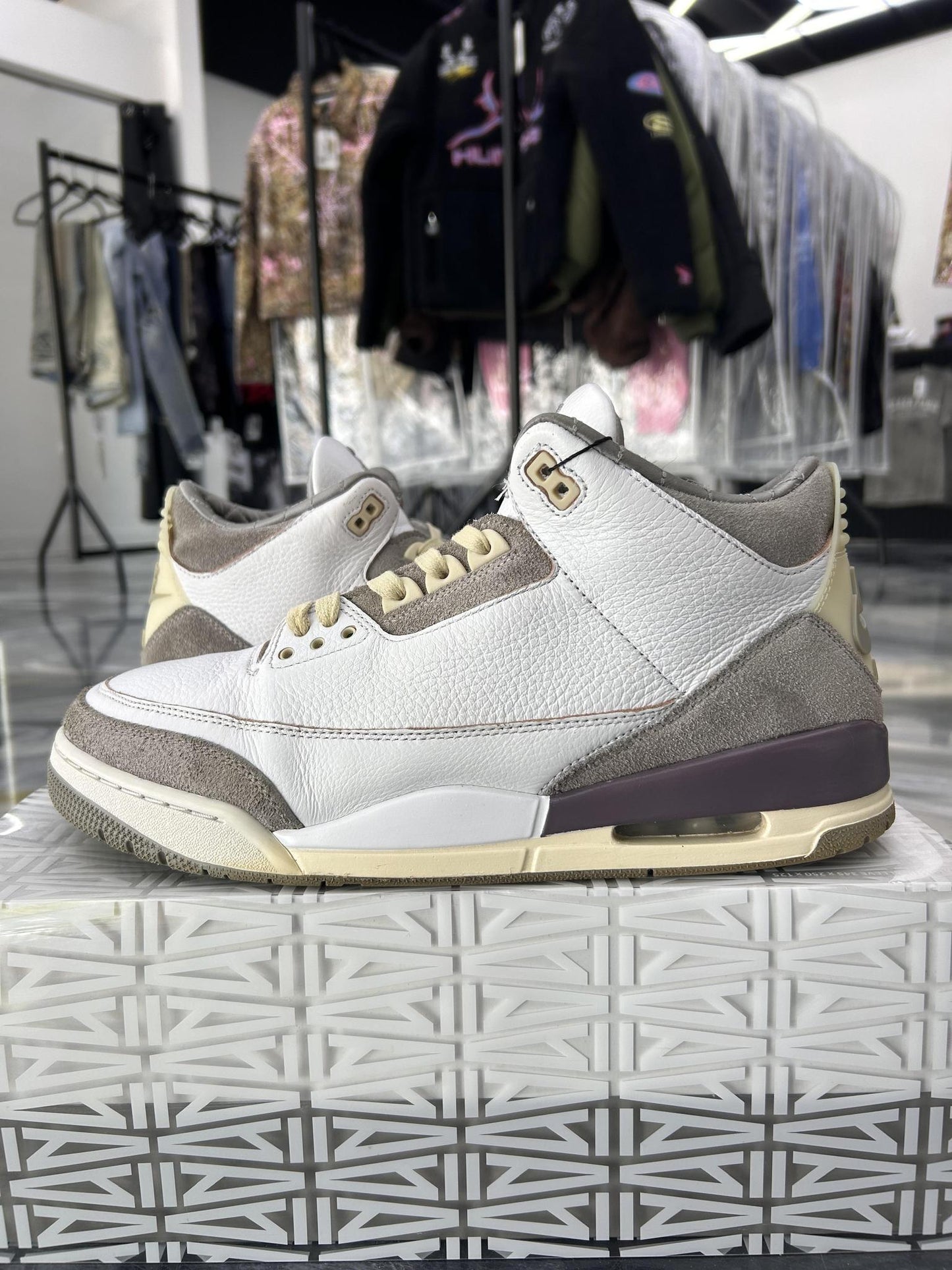 Jordan 3 A Ma Maniere Used Size 12