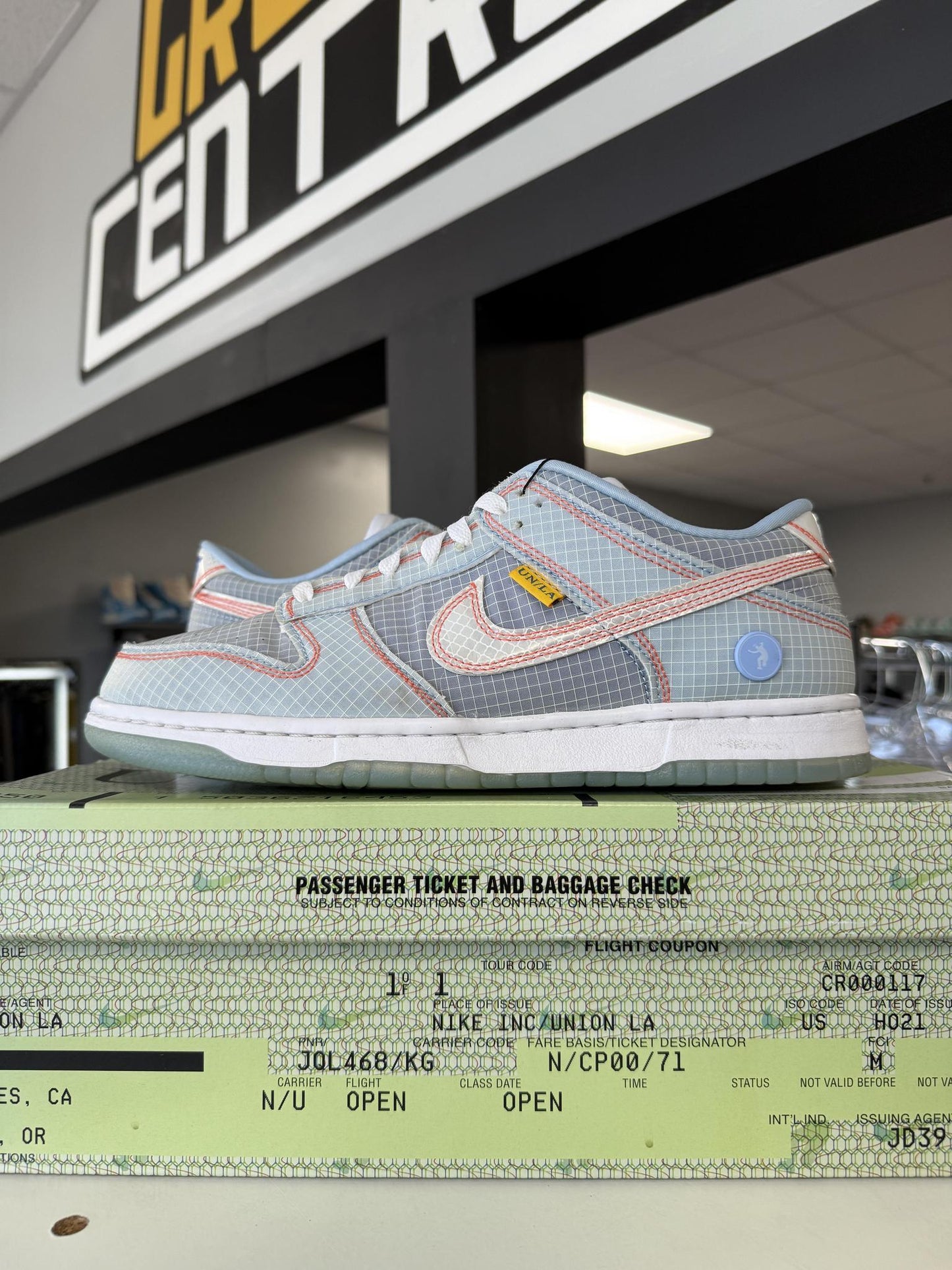 Dunk Low Union "Argon" Used Size 10