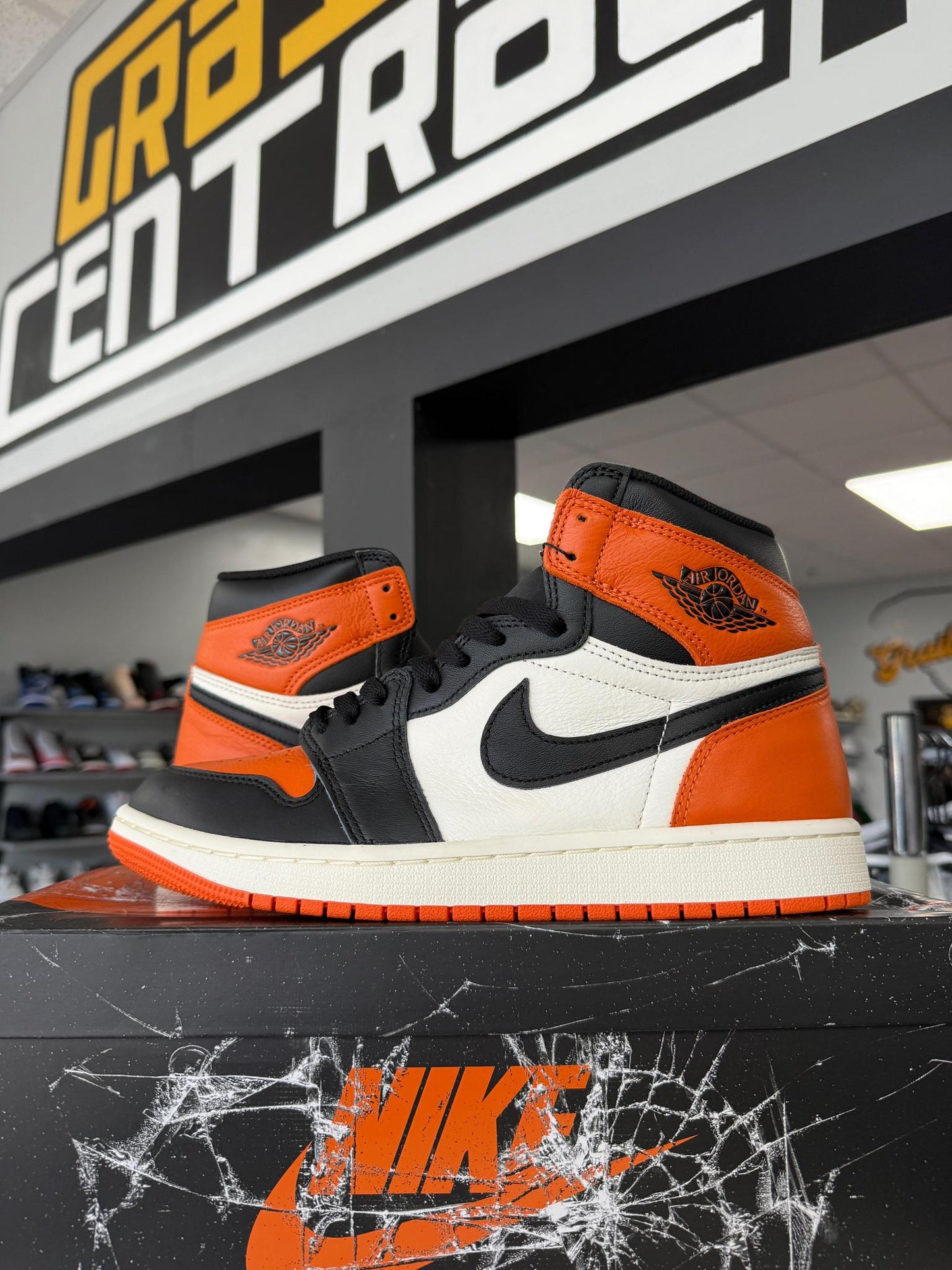 Jordan 1 "Shattered Backboard" Used Size 9.5