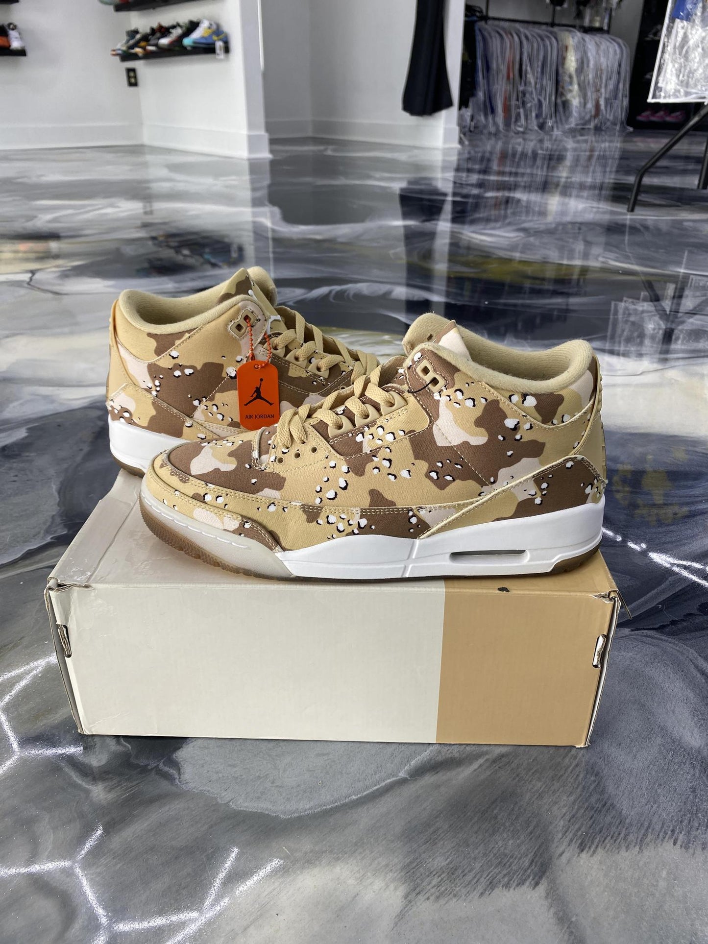 Jordan 3 "Desert Camo" Used Size 10