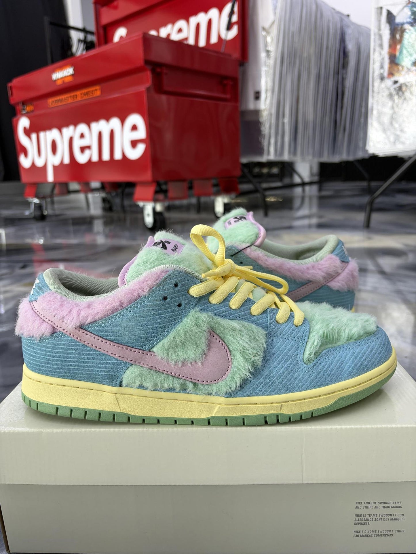 Nike Dunk Low SB x Verdy Used Size 10.5