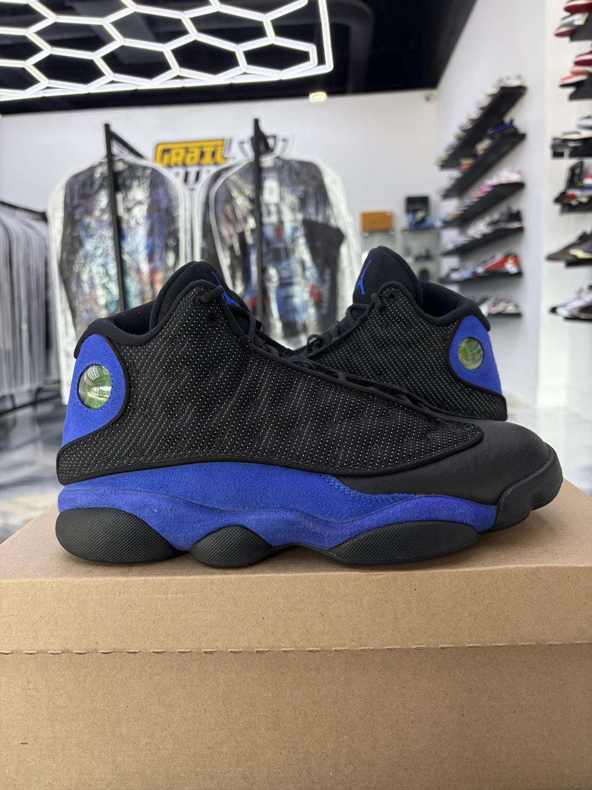 Jordan 13 "Black Hyper Royal" Used Size 8