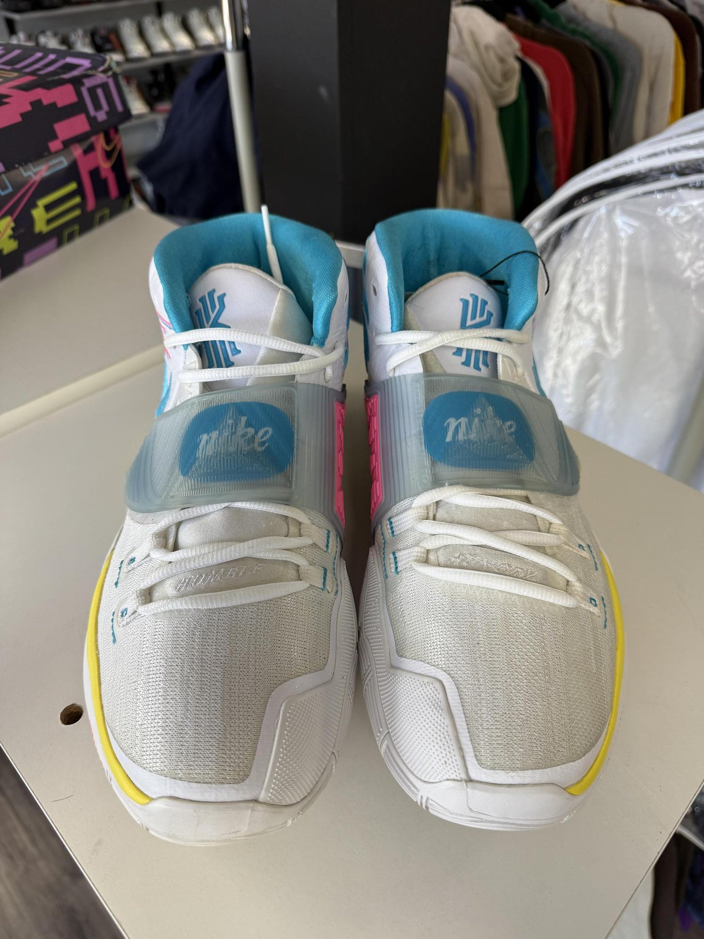 Nike Kyrie 6 "90s" Used Size 13