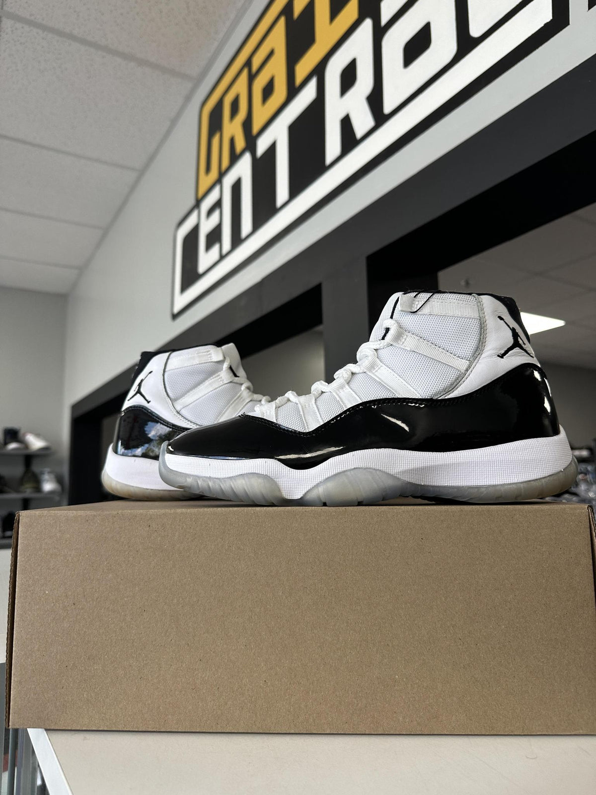 Jordan 11 Concord Used