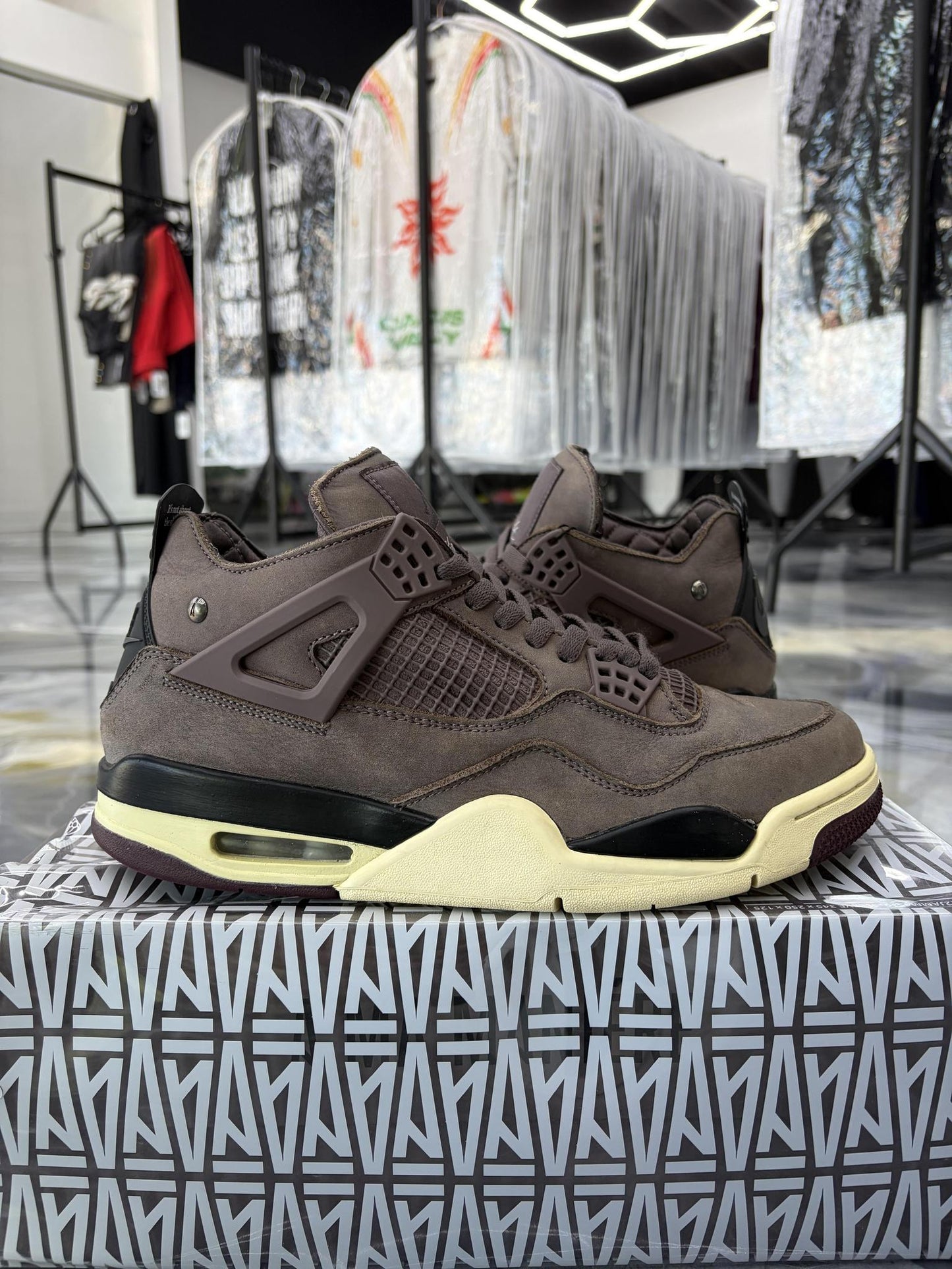 Jordan 4 "A Ma Maniere" Used Size 11