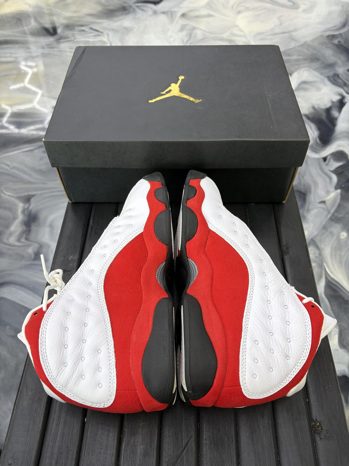Jordan 13 "Chicago" Used Size 6.5Y/8W
