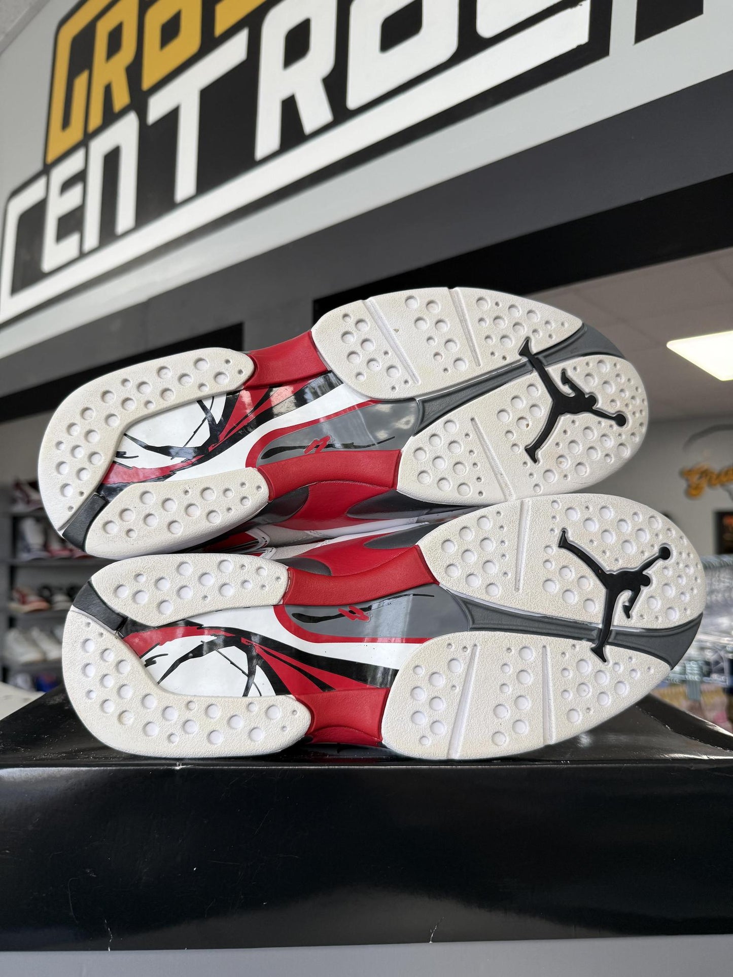 Jordan 8 "Bugs Bunny" Used Size 9.5