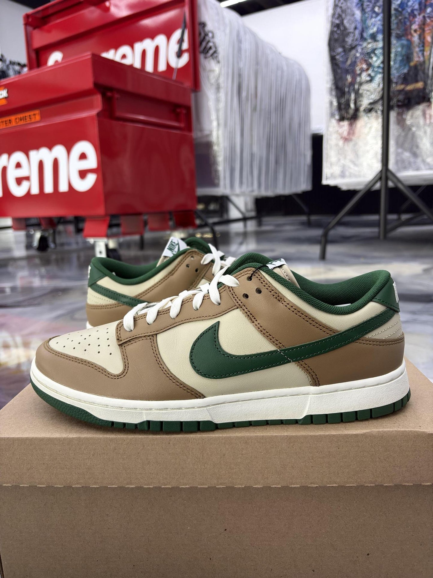 Nike Dunk Low "Gorge Green" Used Size 10