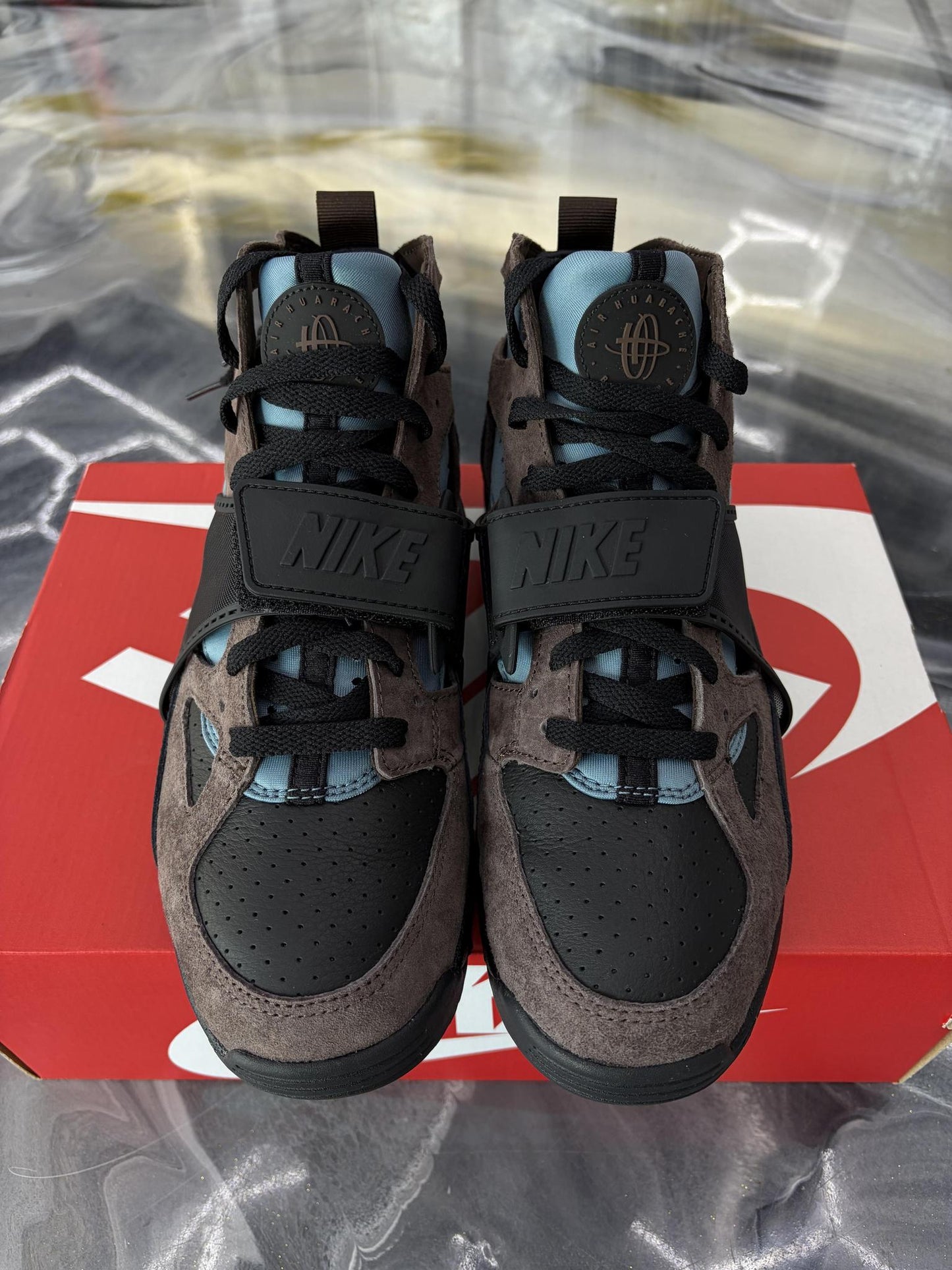 Nike Air Trainer Huarache "Baroque Brown" Used Size 9