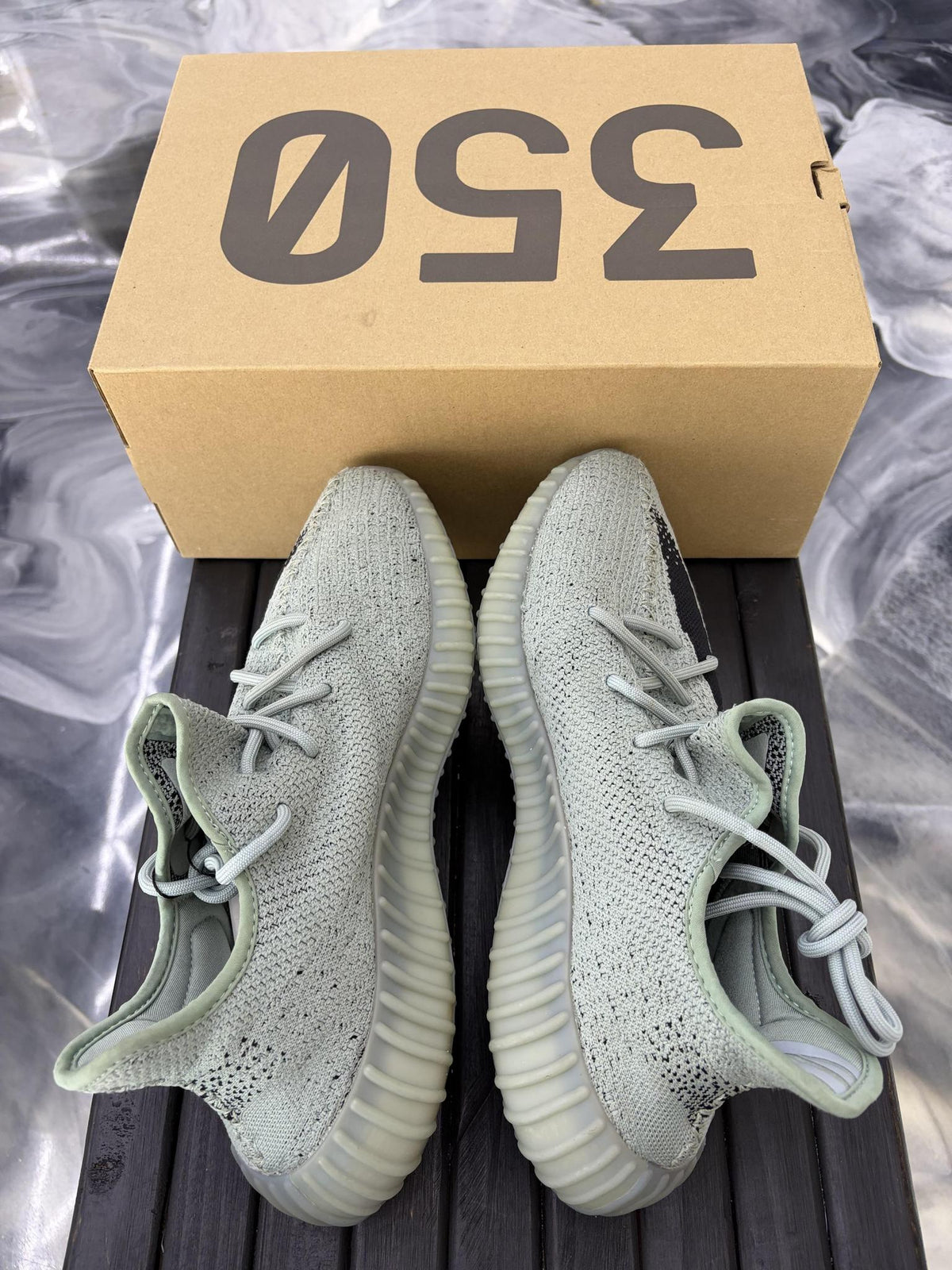 Yeezy 350 V2 "Salt" Used Size 10.5