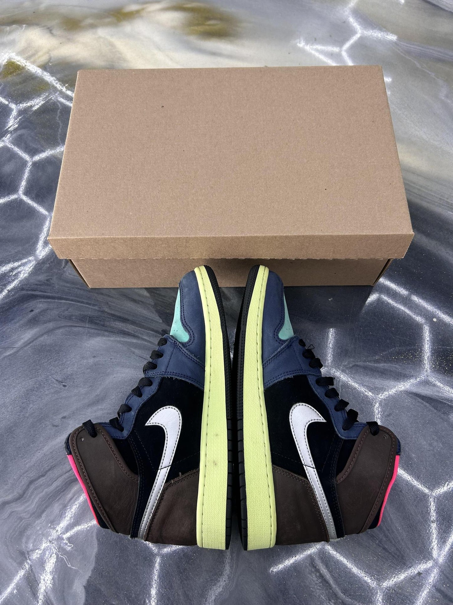 Jordan 1 High "Biohack" Used Size 7Y/8.5W