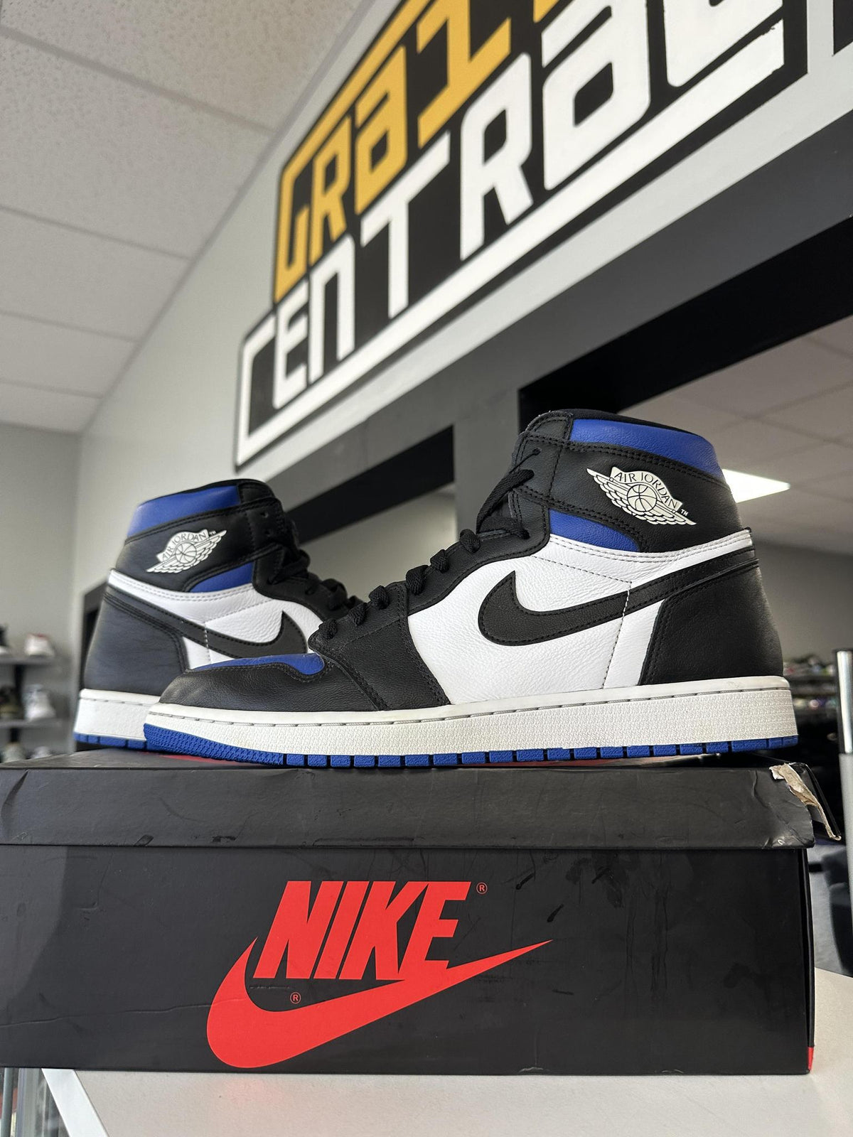 Jordan 1 "Royal Toe" Size 12 Used