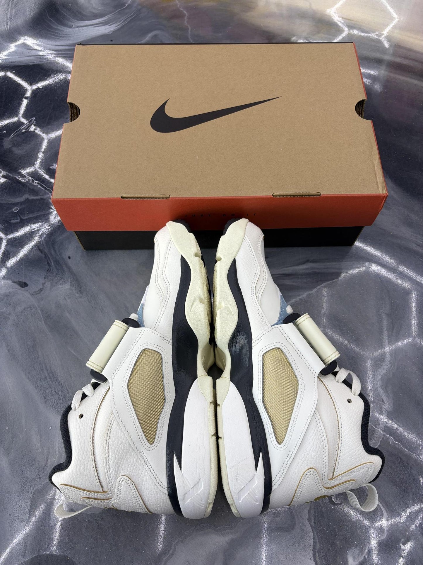 Nike Diamond Turf "Must Be The Money" Used Size 9.5