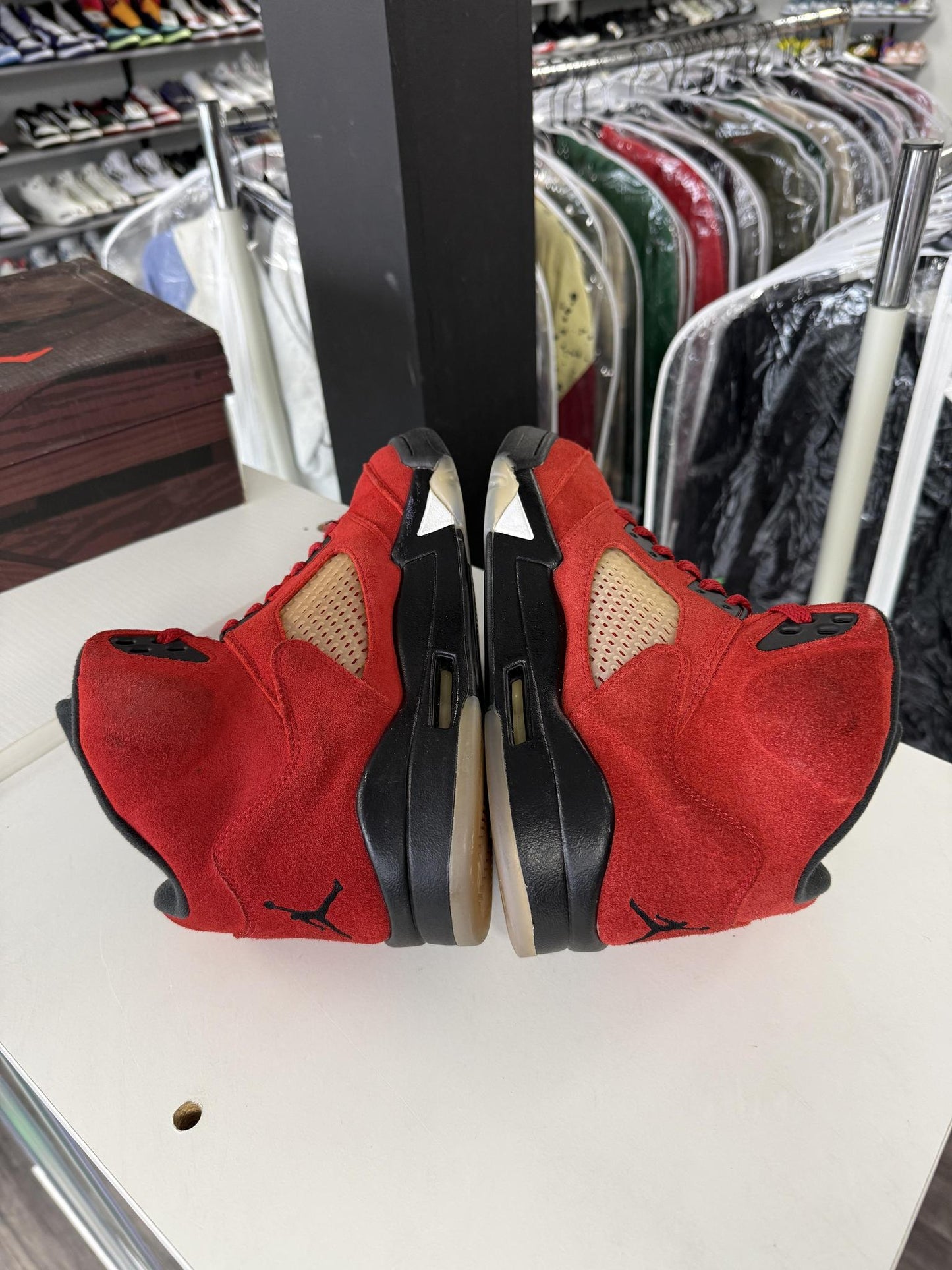 Jordan 5 "Raging Bull" Used Size 10