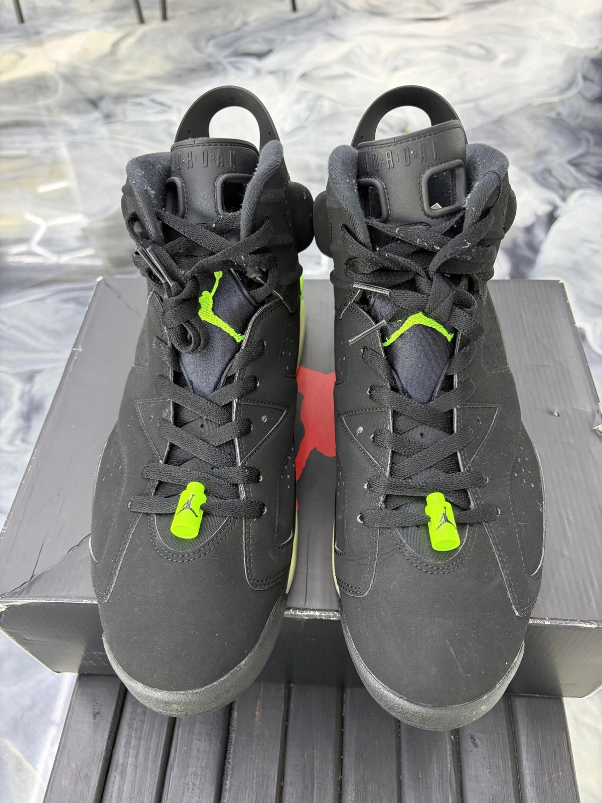 Jordan 6 "Electric Green" Used Size 13