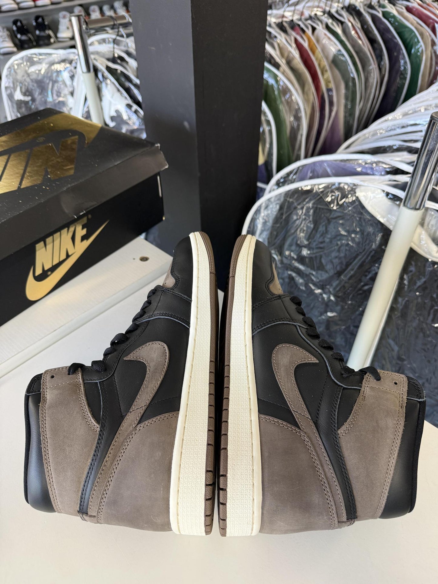 Jordan 1 "Palomino" Used Size 10