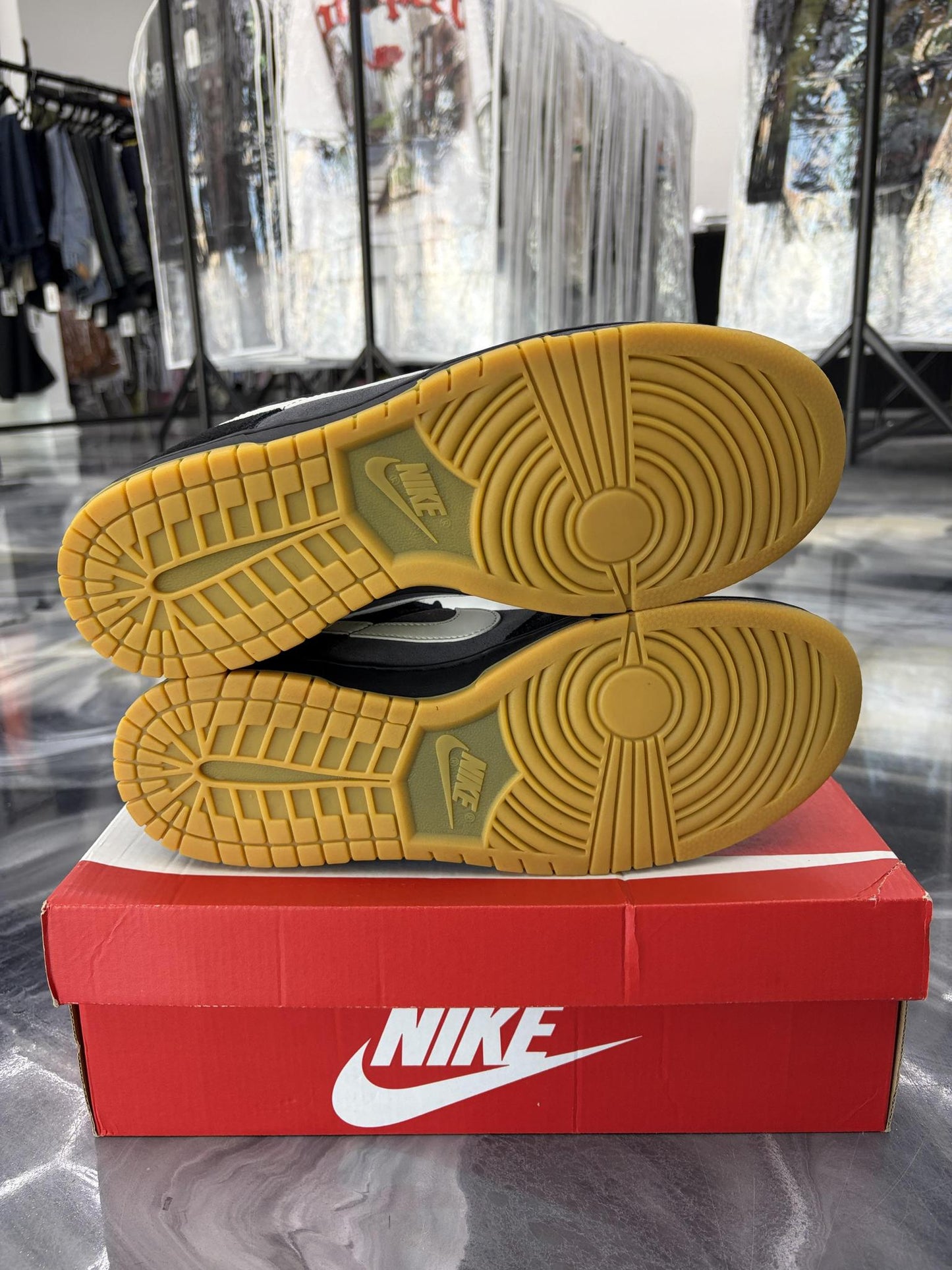 Nike Dunk Low "Black Gum" Used Size 11.5