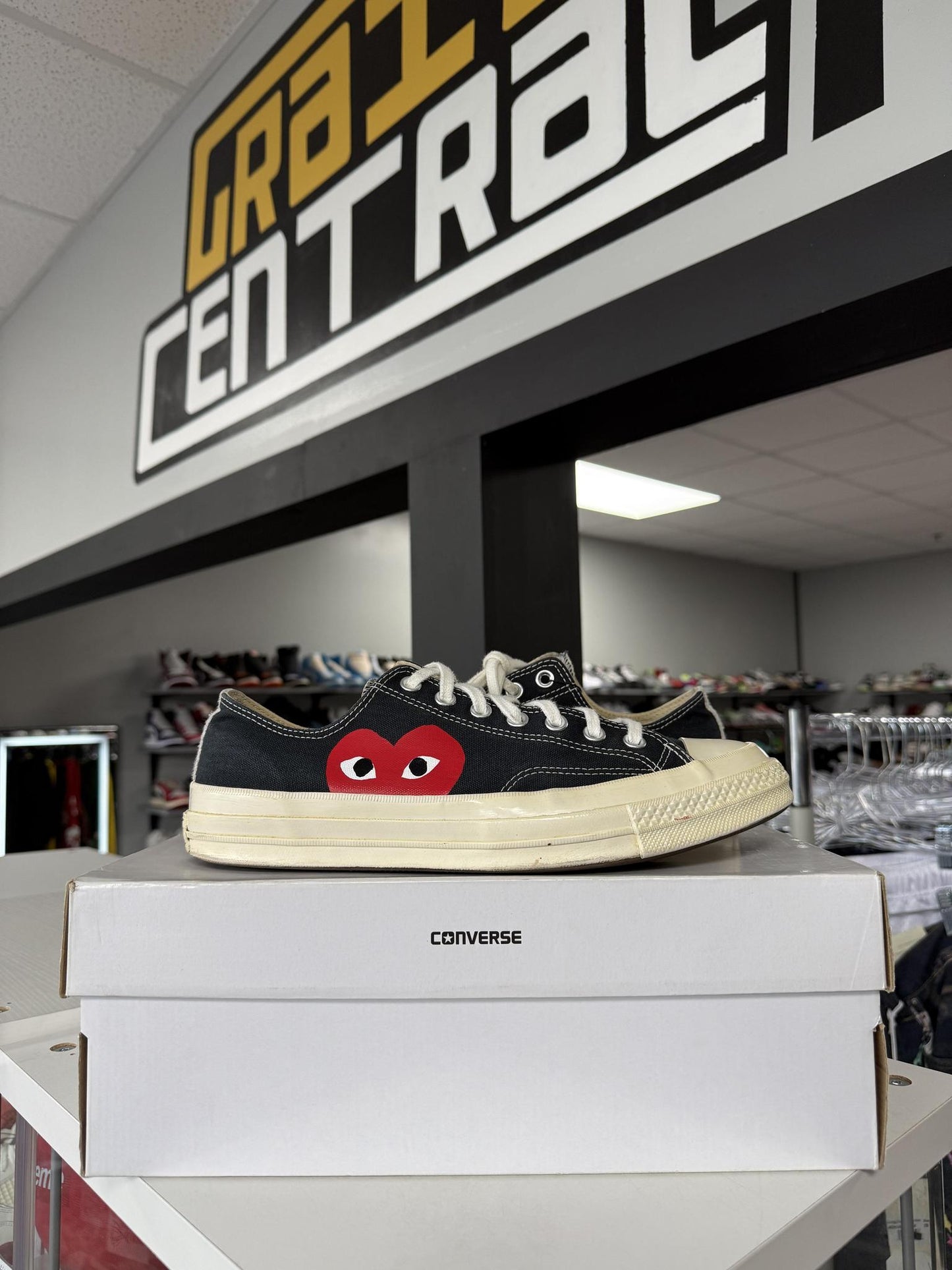 Converse x CDG "Black" Used Size 9