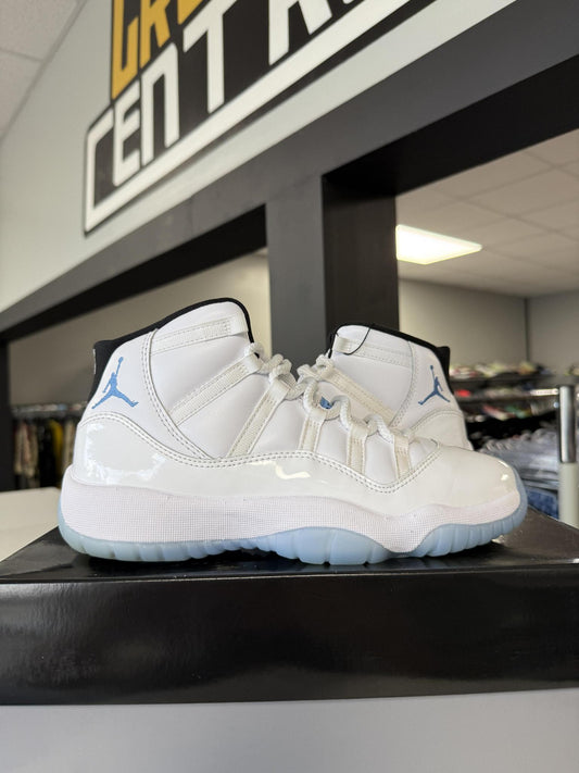 Jordan 11 "Legend Blue" Used Size 6.5Y/8W