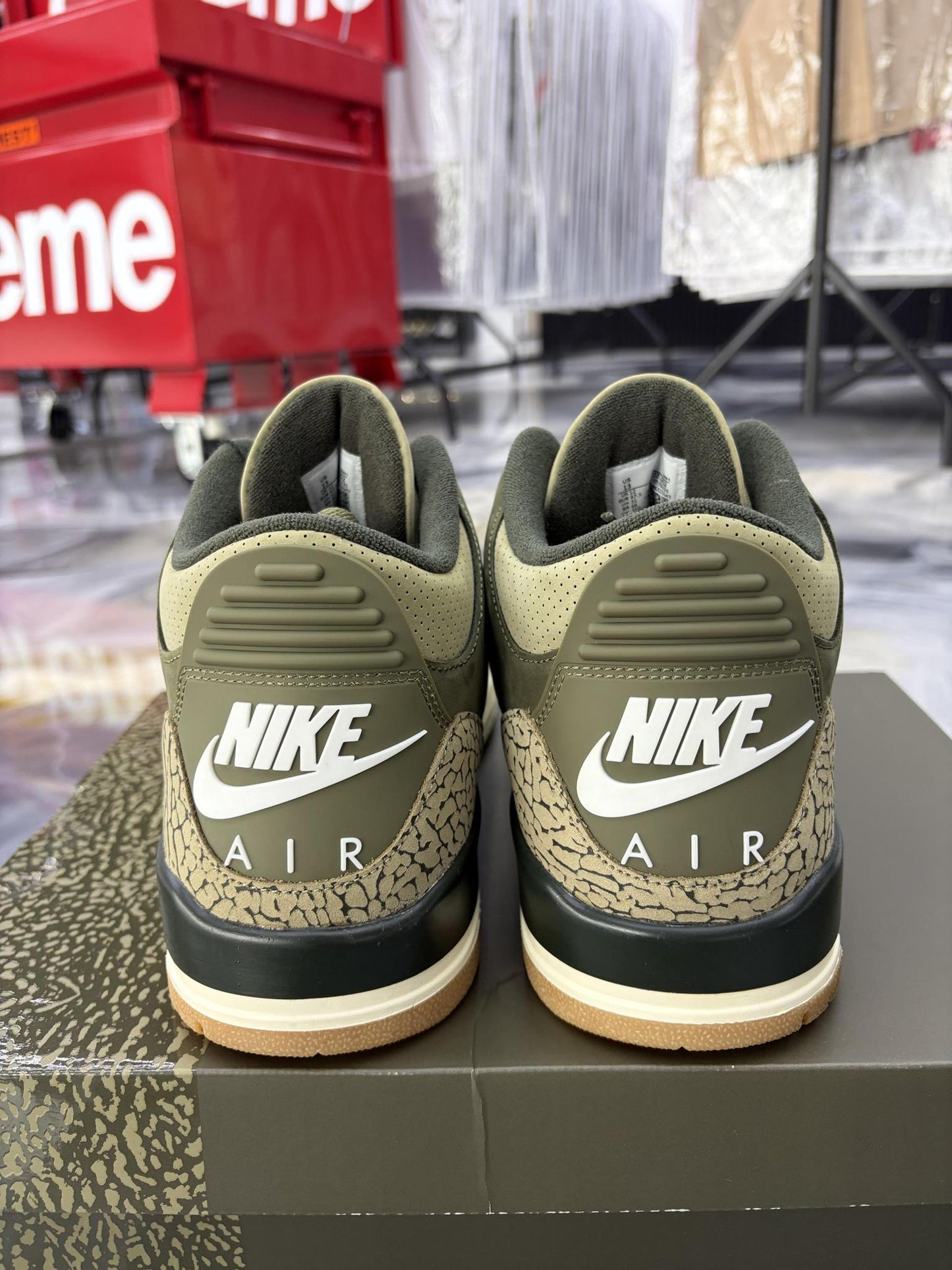 Jordan 3 "Family Affair" Used Size 13