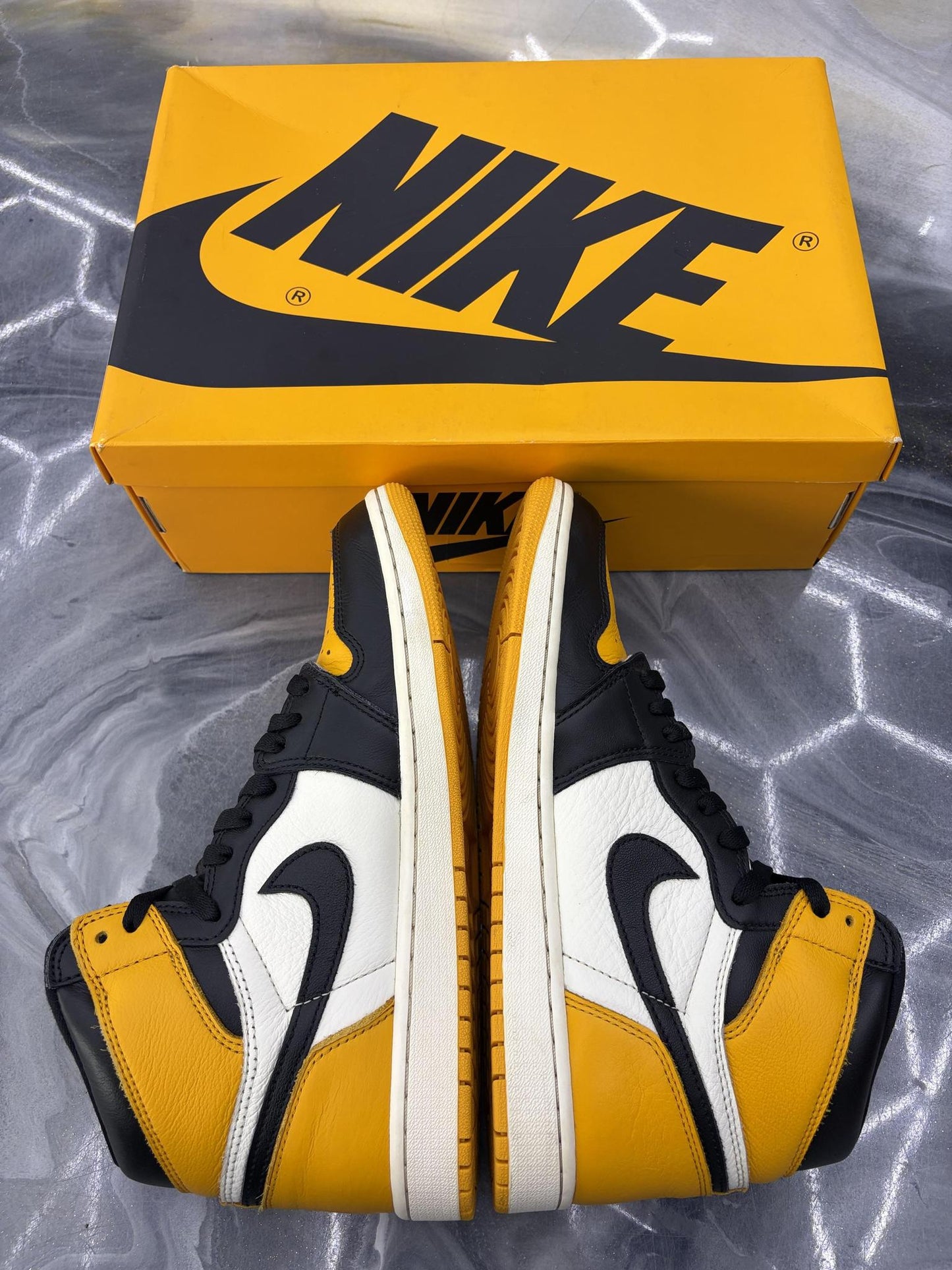 Jordan 1 "Taxi" Used Size 10