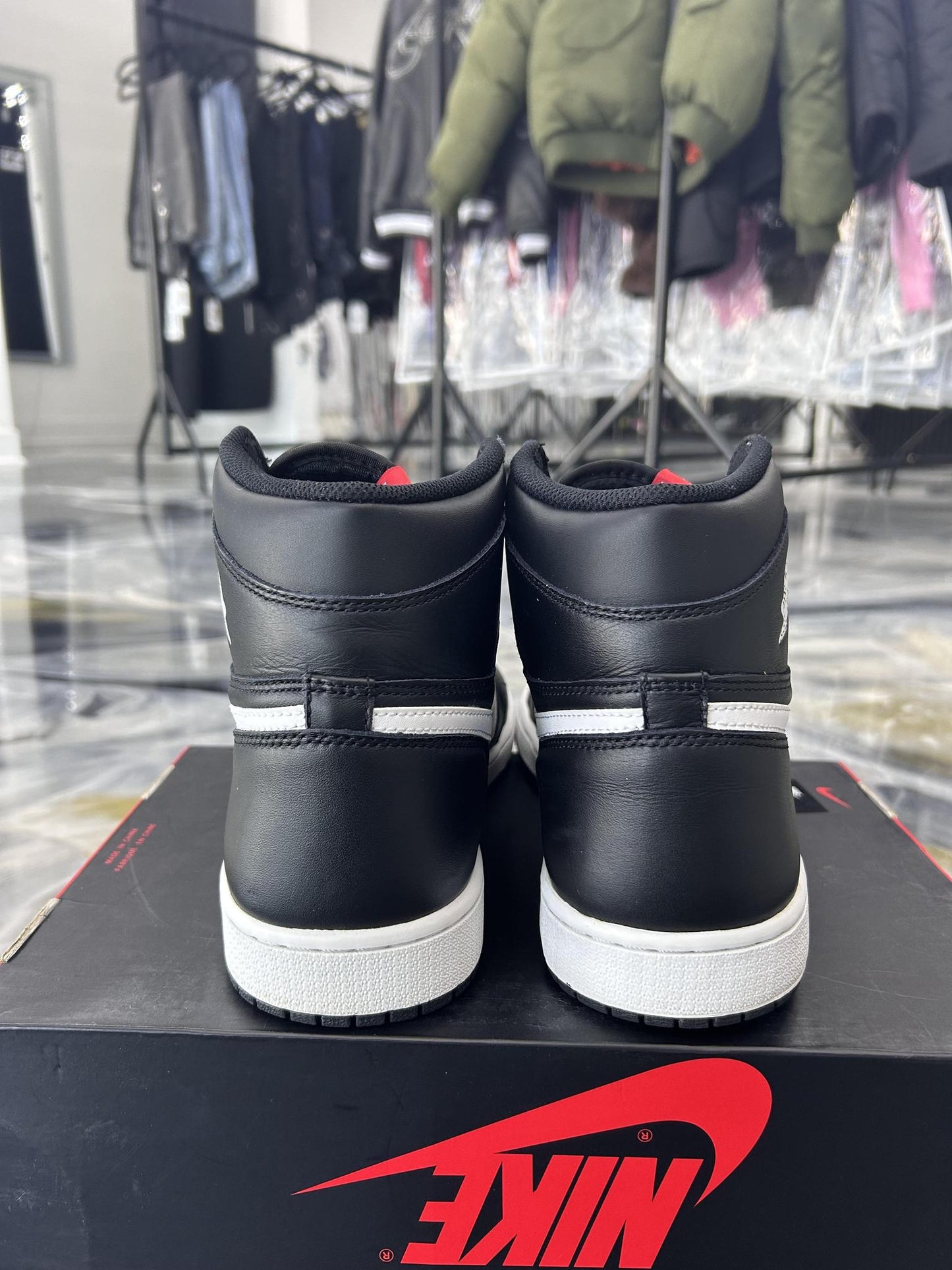 Jordan 1 "Ying Yang" Used Size 12