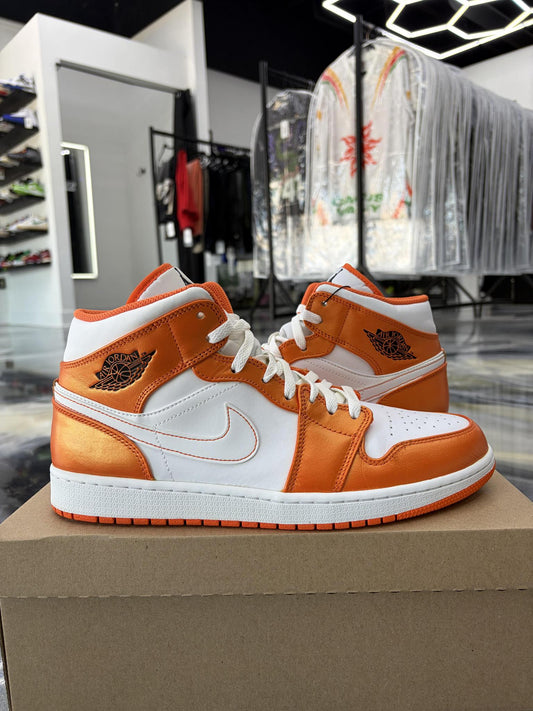 Jordan 1 Mid "Orange White" Used Size 12