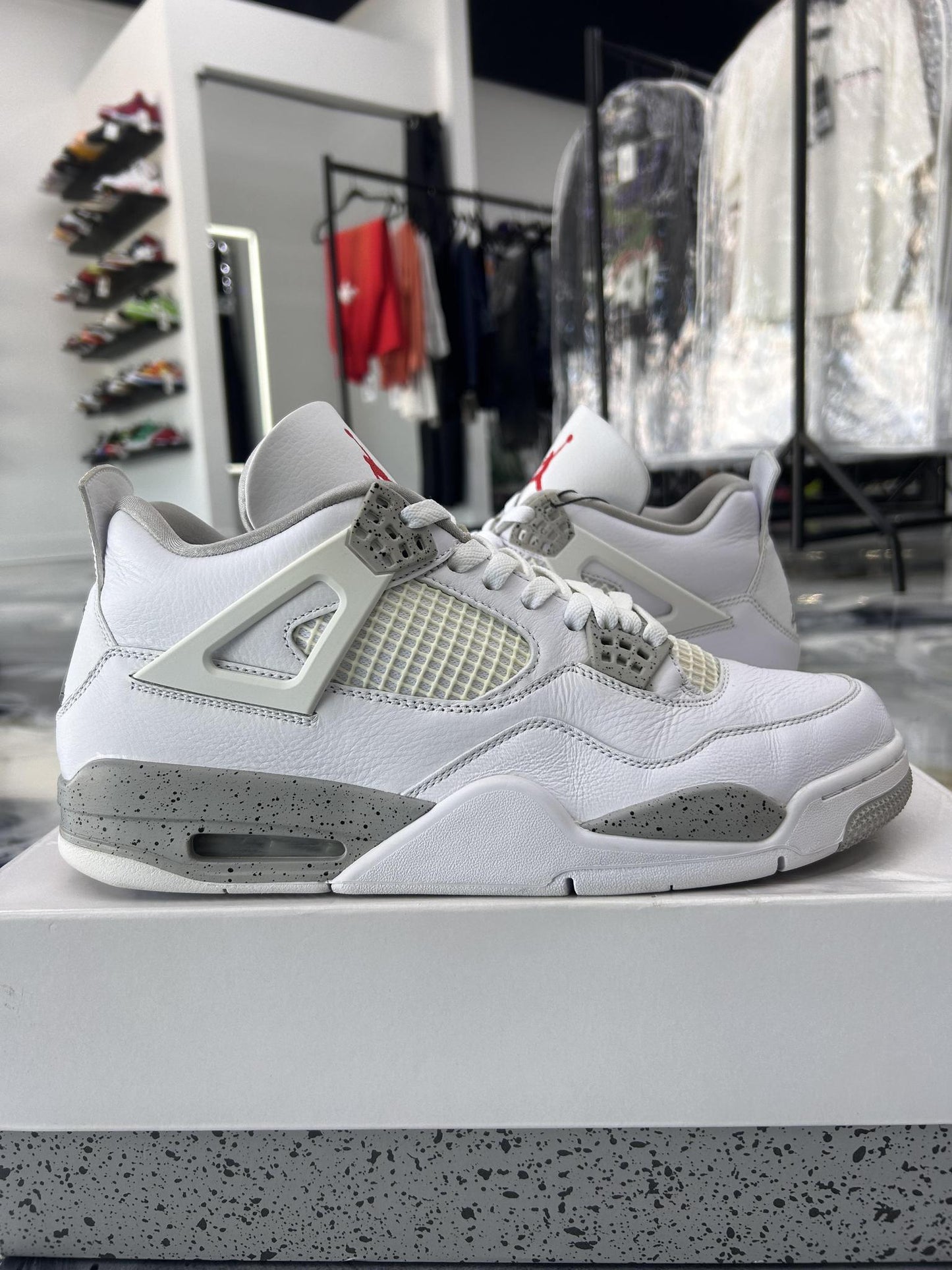 Jordan 4 "White Oreo" Used Size 13
