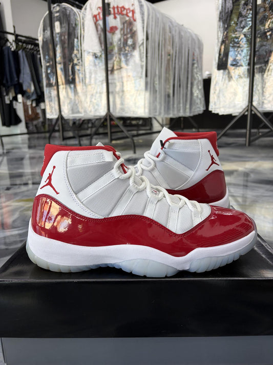Jordan 11 "Cherry" Used Size 12