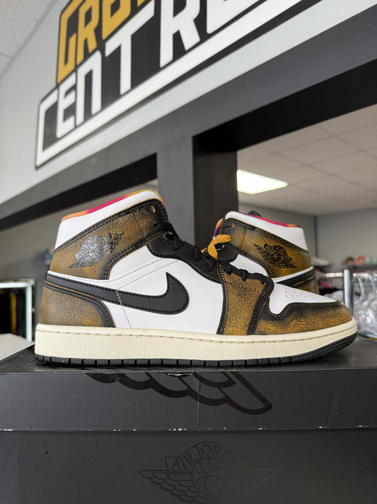 Jordan 1 Mid "Orange Wear Away" Used Size 9.5