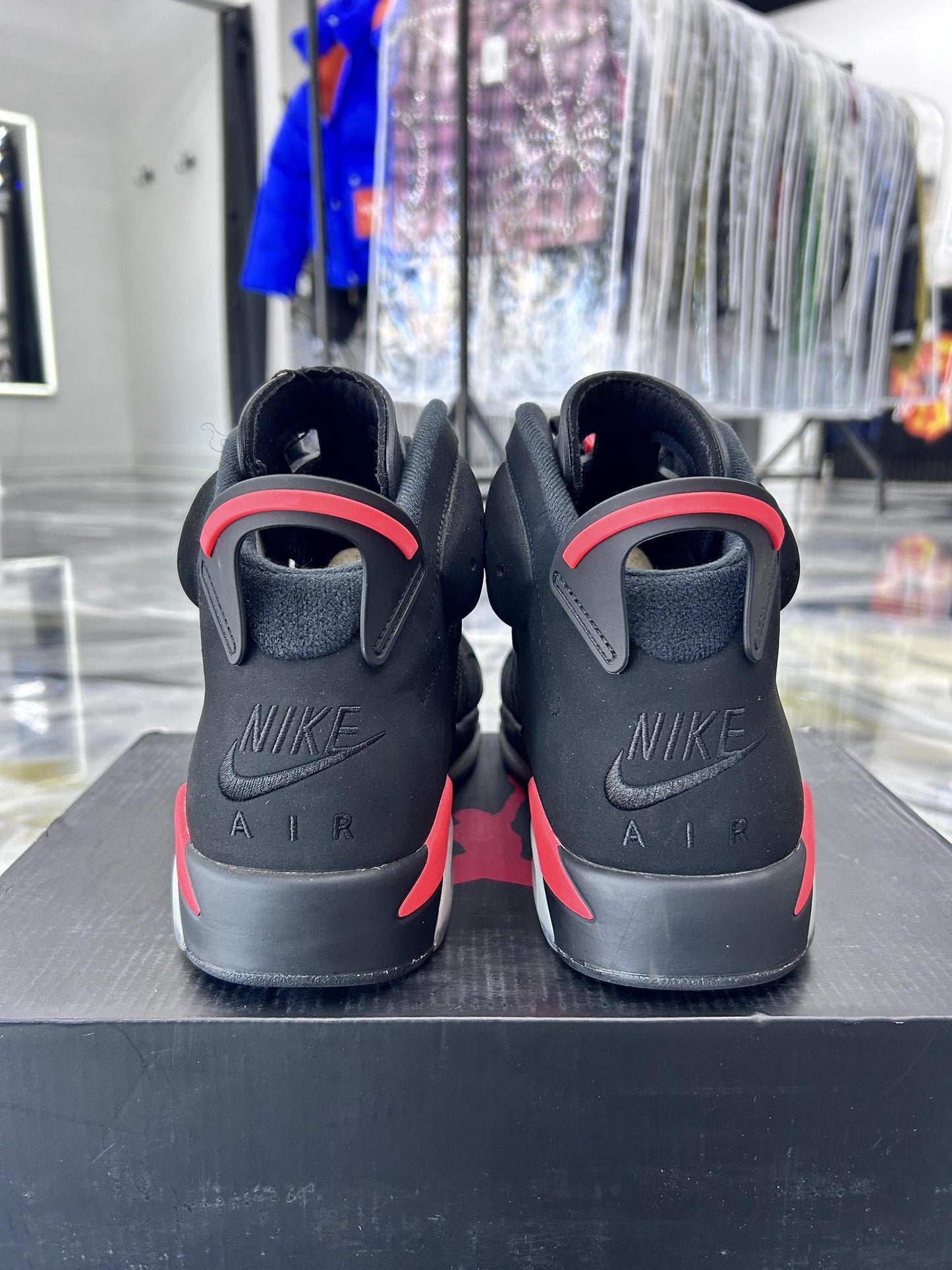 Jordan 6 "Black Infrared" Used Size 10.5