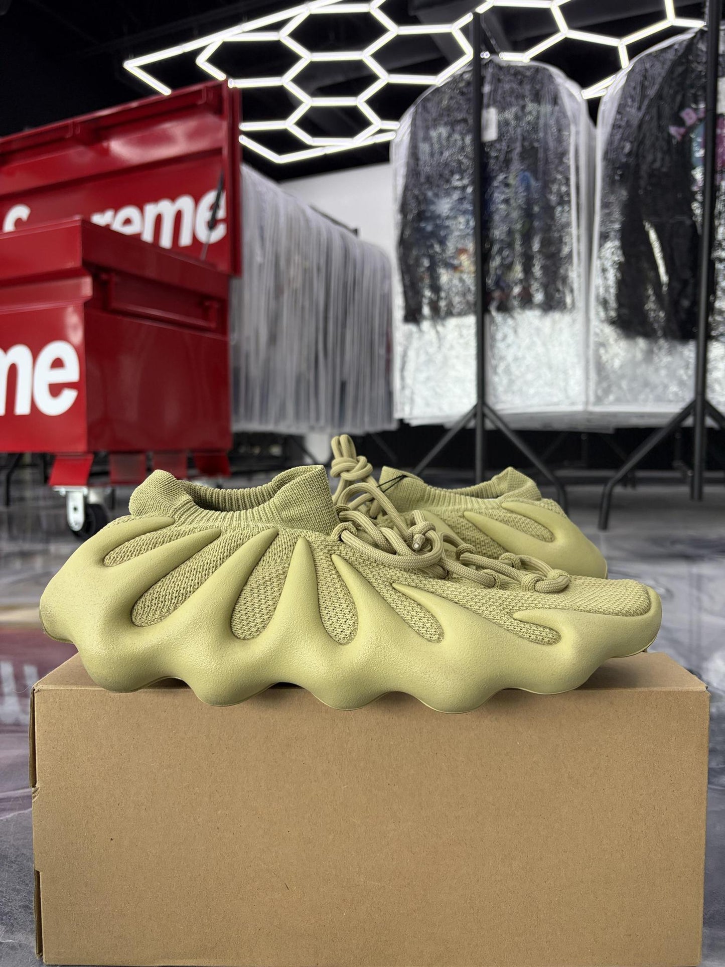 Adidas Yeezy 450 "Resin" Used Size 12