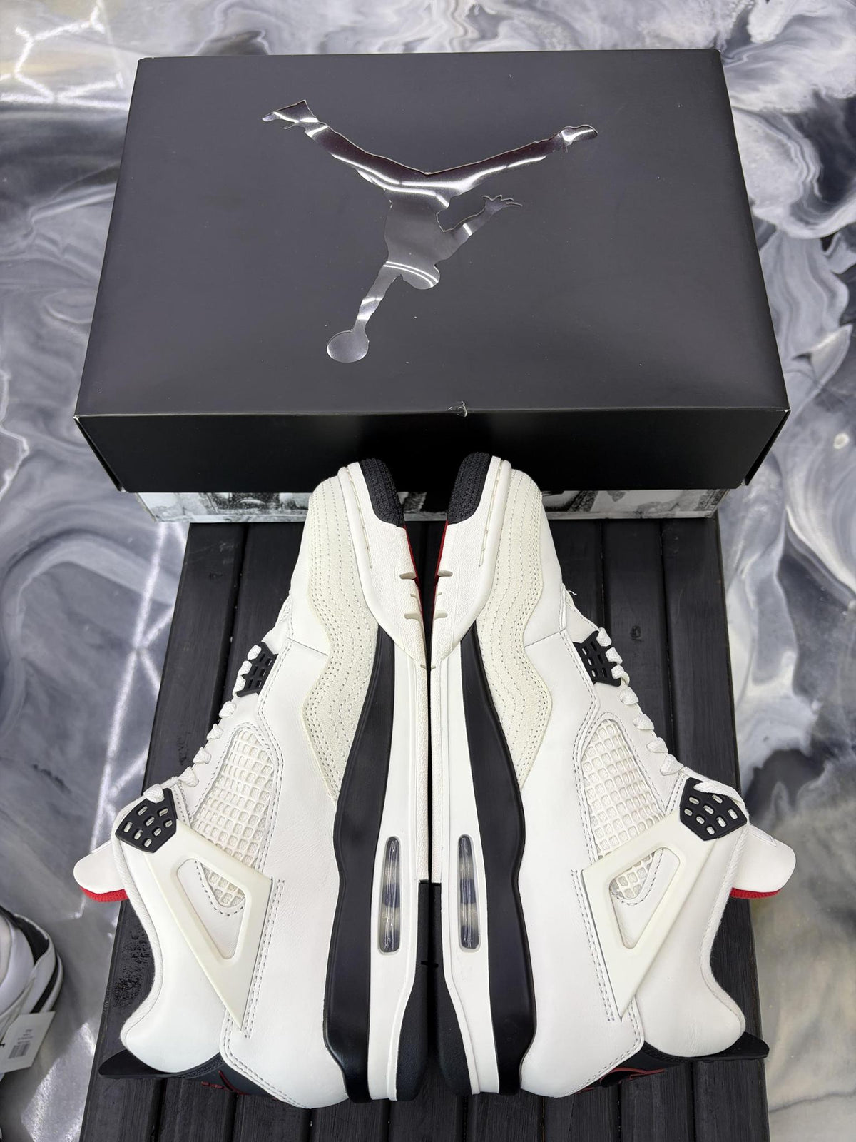 Jordan 4 "Flight Club" Used Size 11