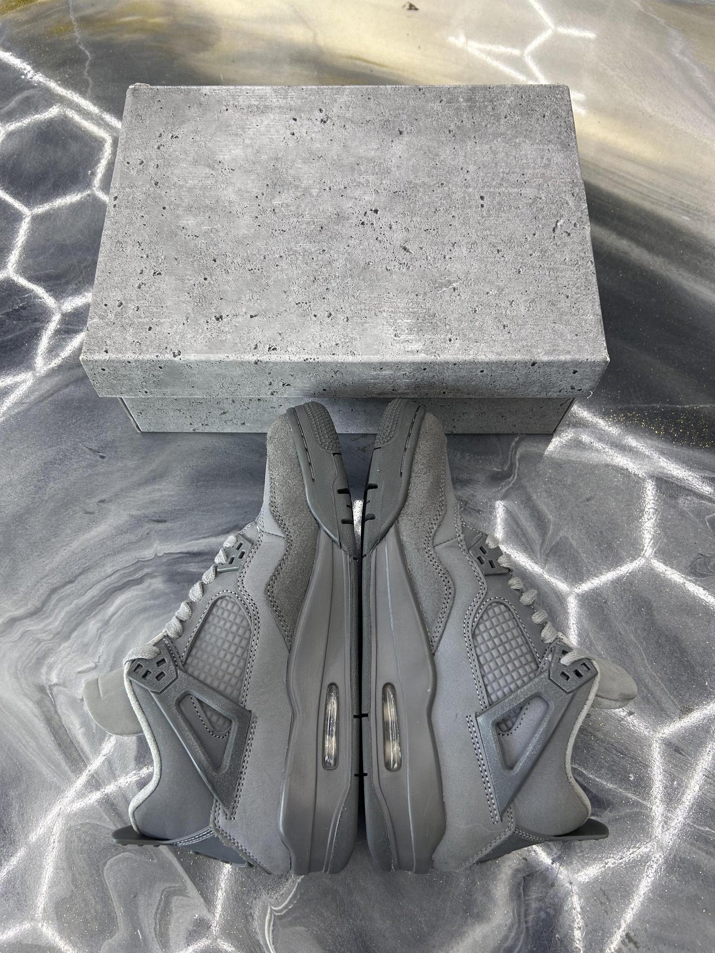 Jordan 4 "Wet Cement" Used Size 7Y/8.5W