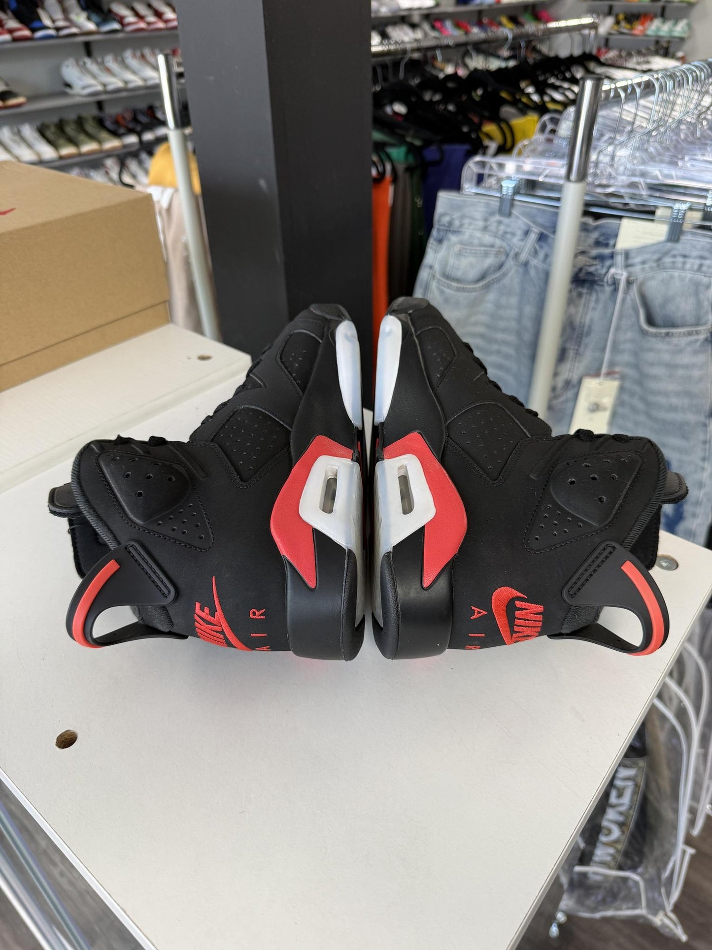 Jordan 6 "Infrared Salesman" Used Size 8.5