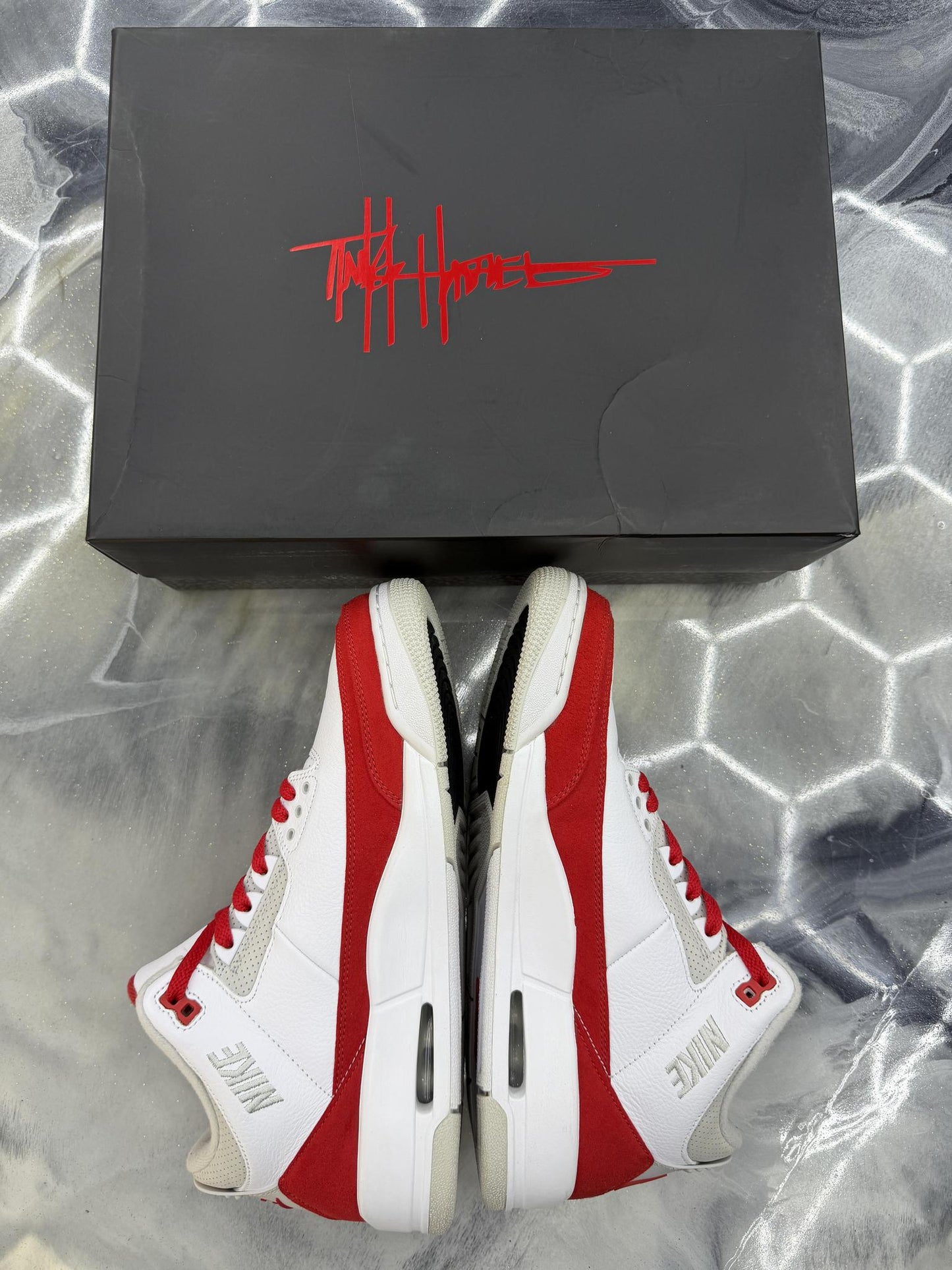 Jordan 3 Tinker White Red Used Size 11.5