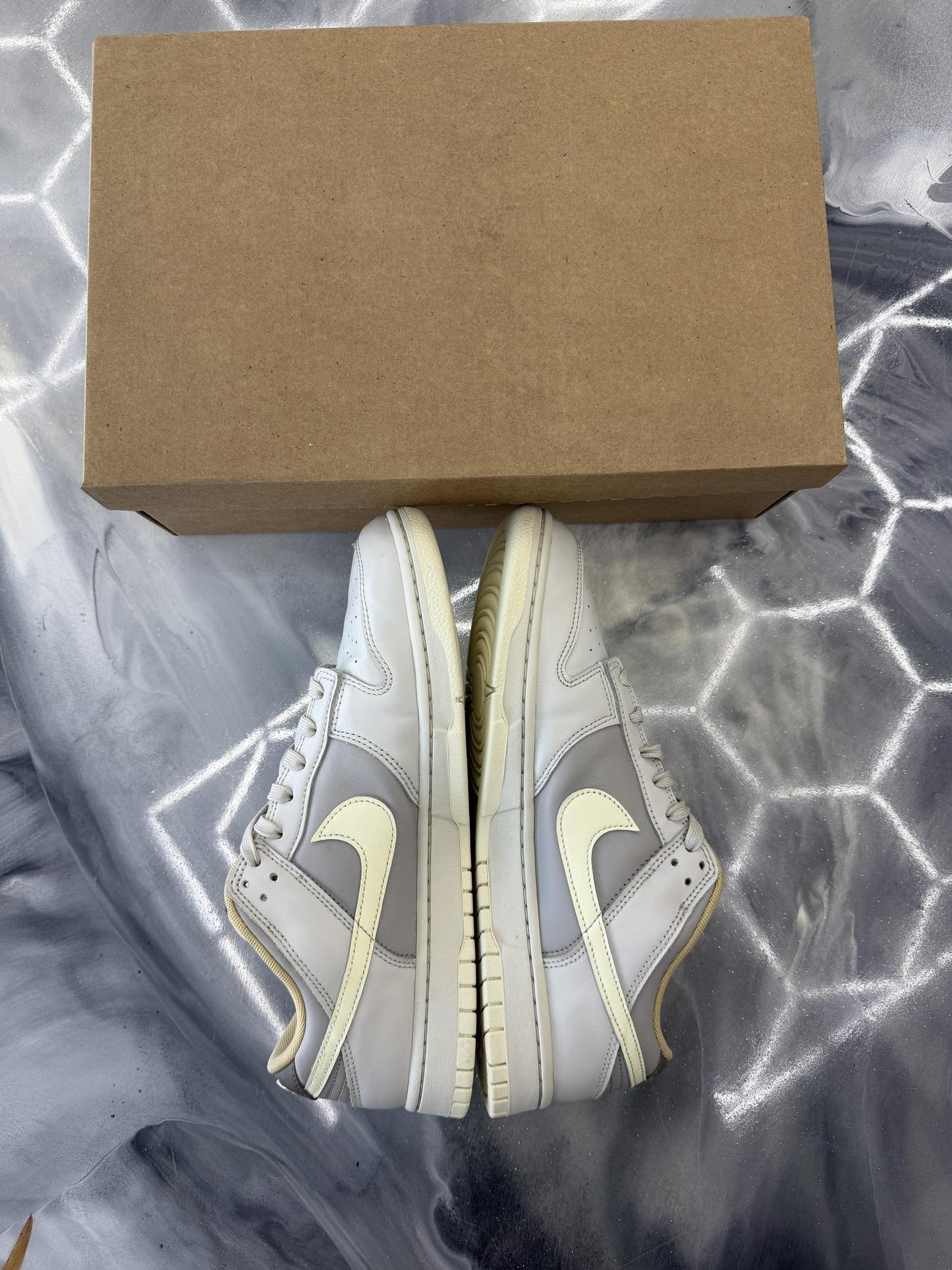 Nike Dunk Low "Light Bone" Used Size 11