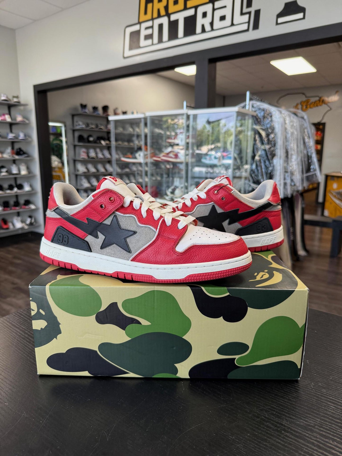 A Bathing Ape Bape Sk8 "Red Grey" Used Size 13